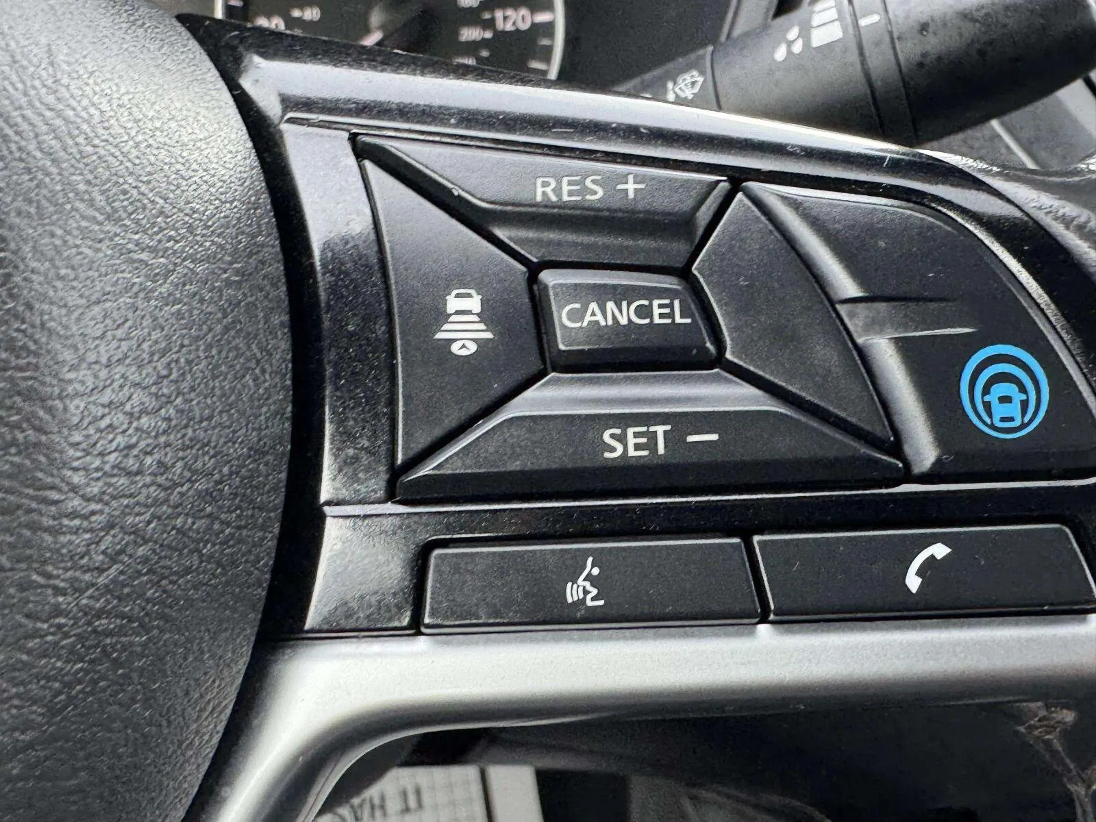 Nissan Altima photo 24