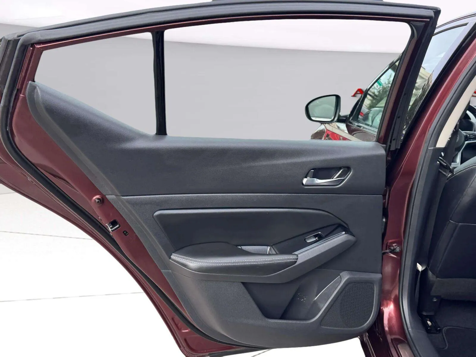 Nissan Altima photo 30