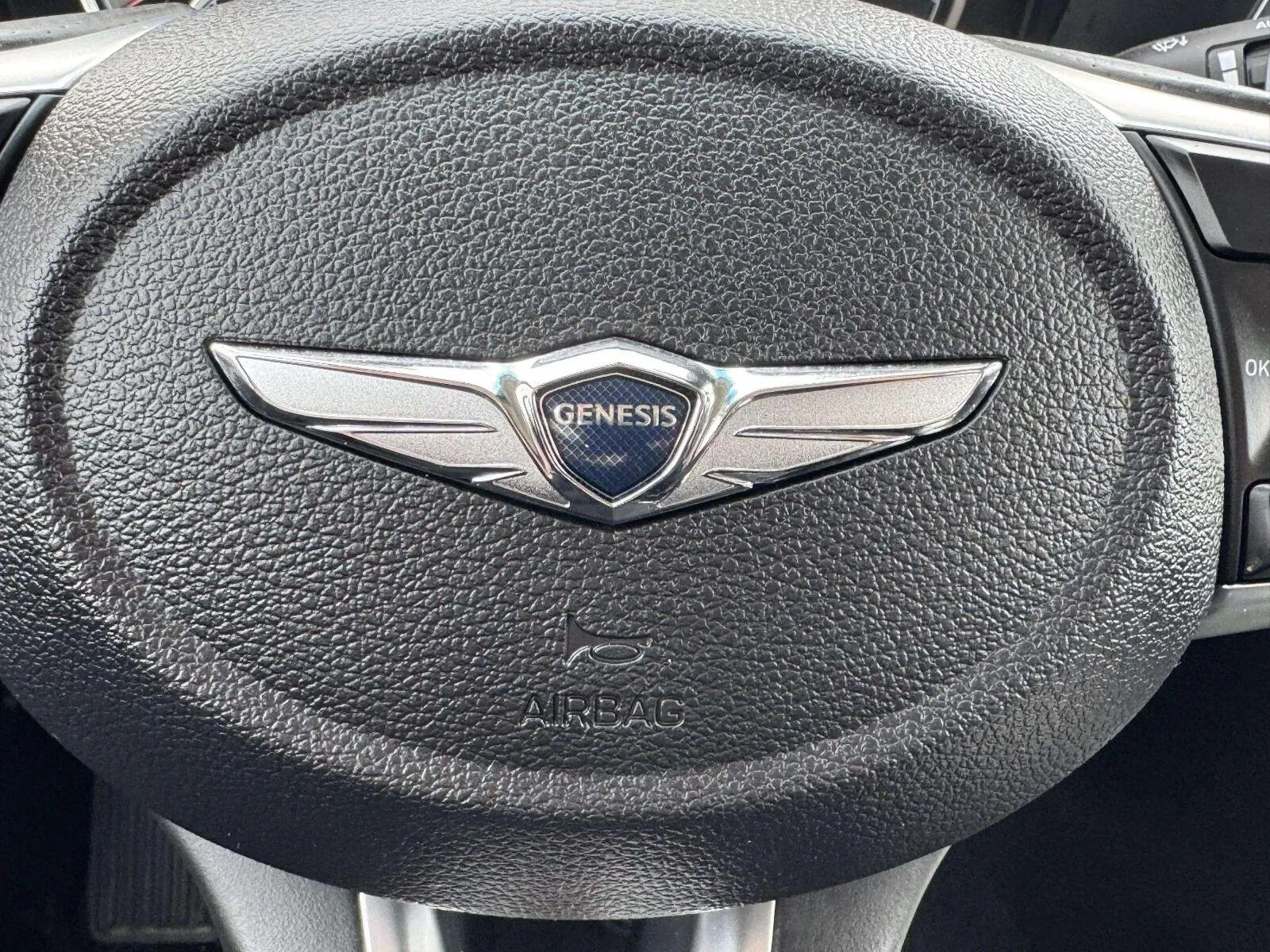 Genesis G70 photo 21