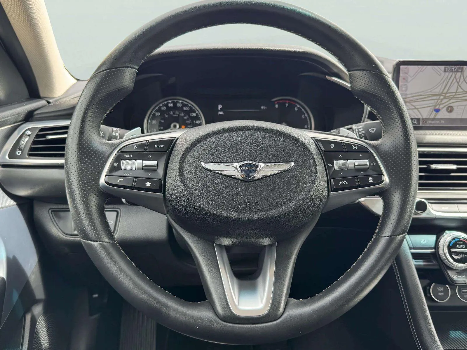 Genesis G70 photo 23