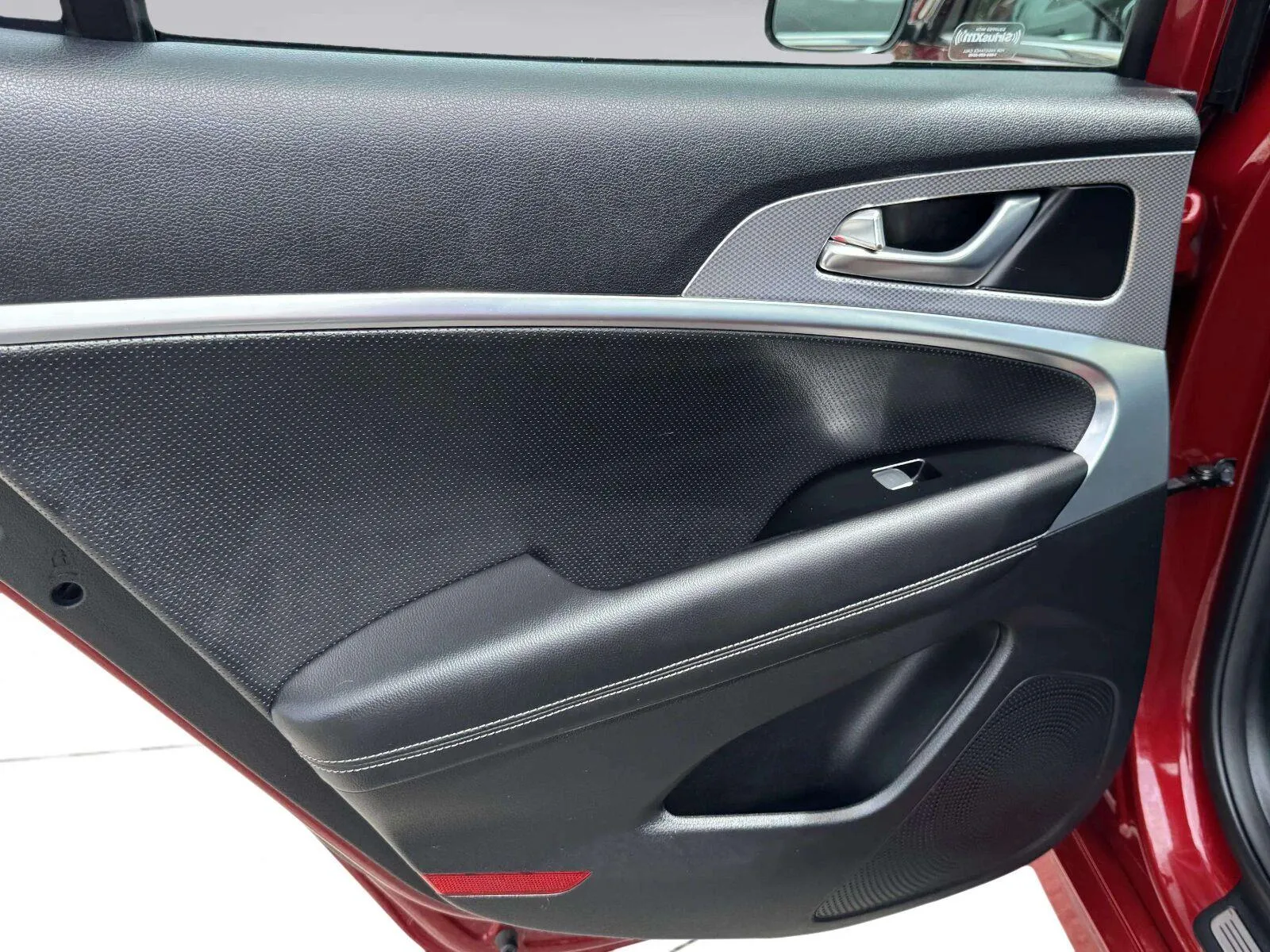 Genesis G70 photo 30