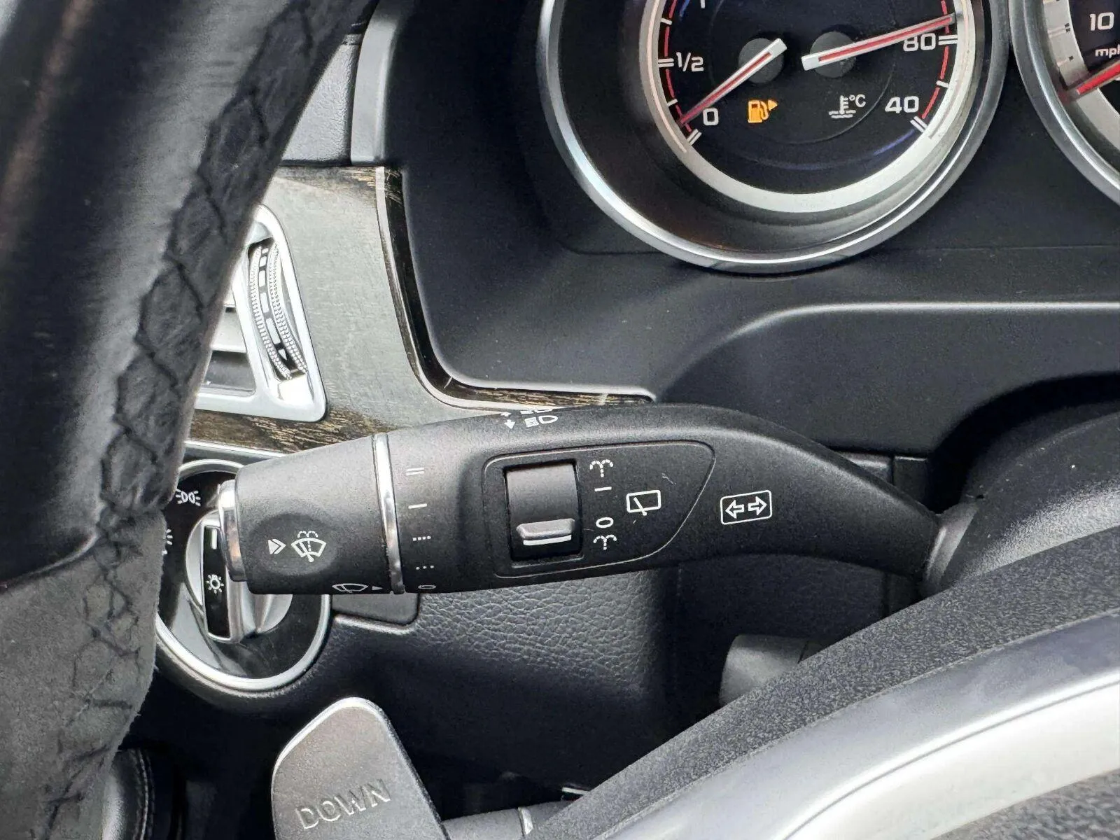 Mercedes-Benz E-Class photo 22