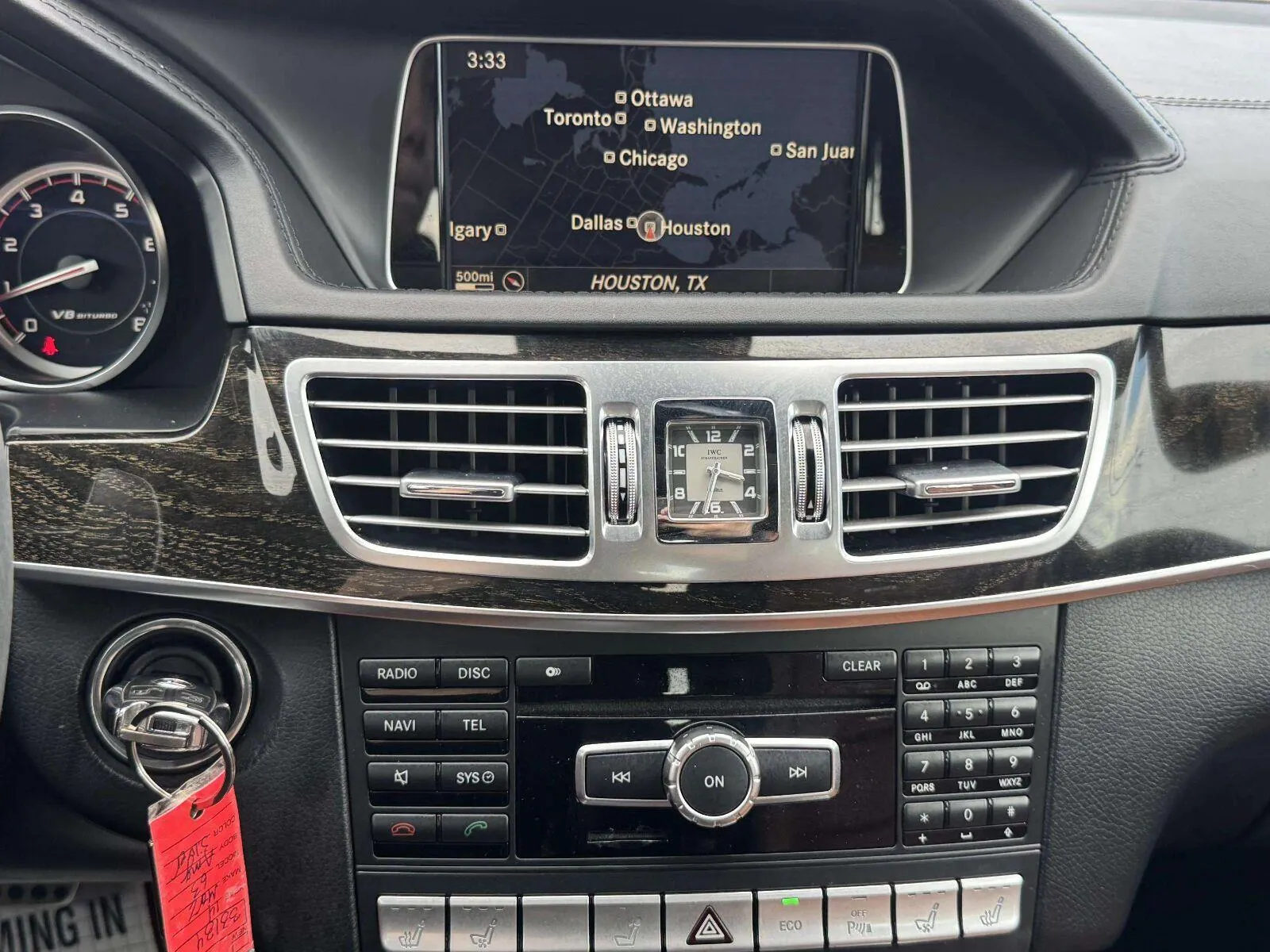 Mercedes-Benz E-Class photo 27