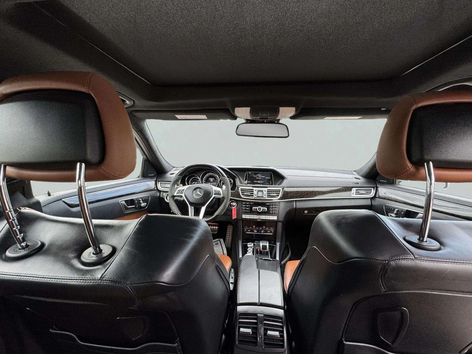 Mercedes-Benz E-Class photo 39