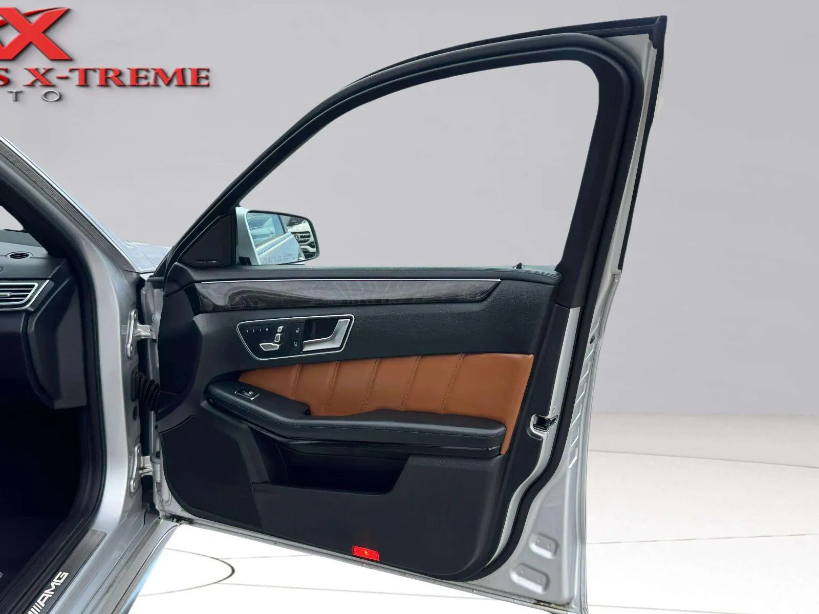 Mercedes-Benz E-Class photo 43