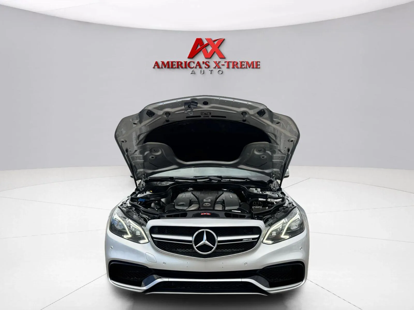 Mercedes-Benz E-Class photo 52