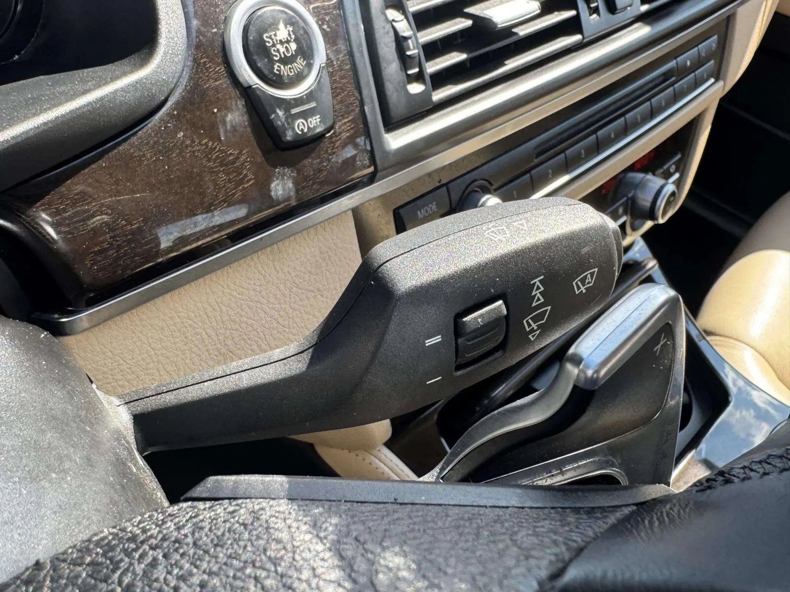 BMW 5 Series photo 21