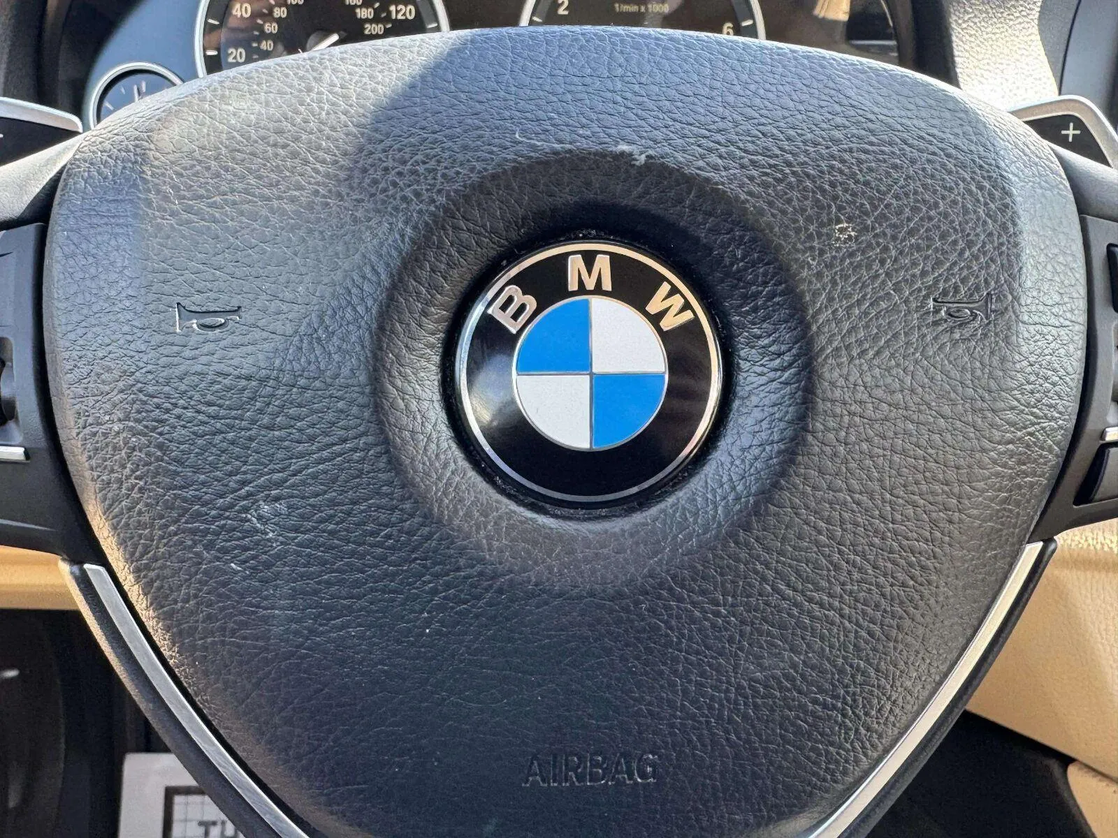BMW 5 Series photo 23