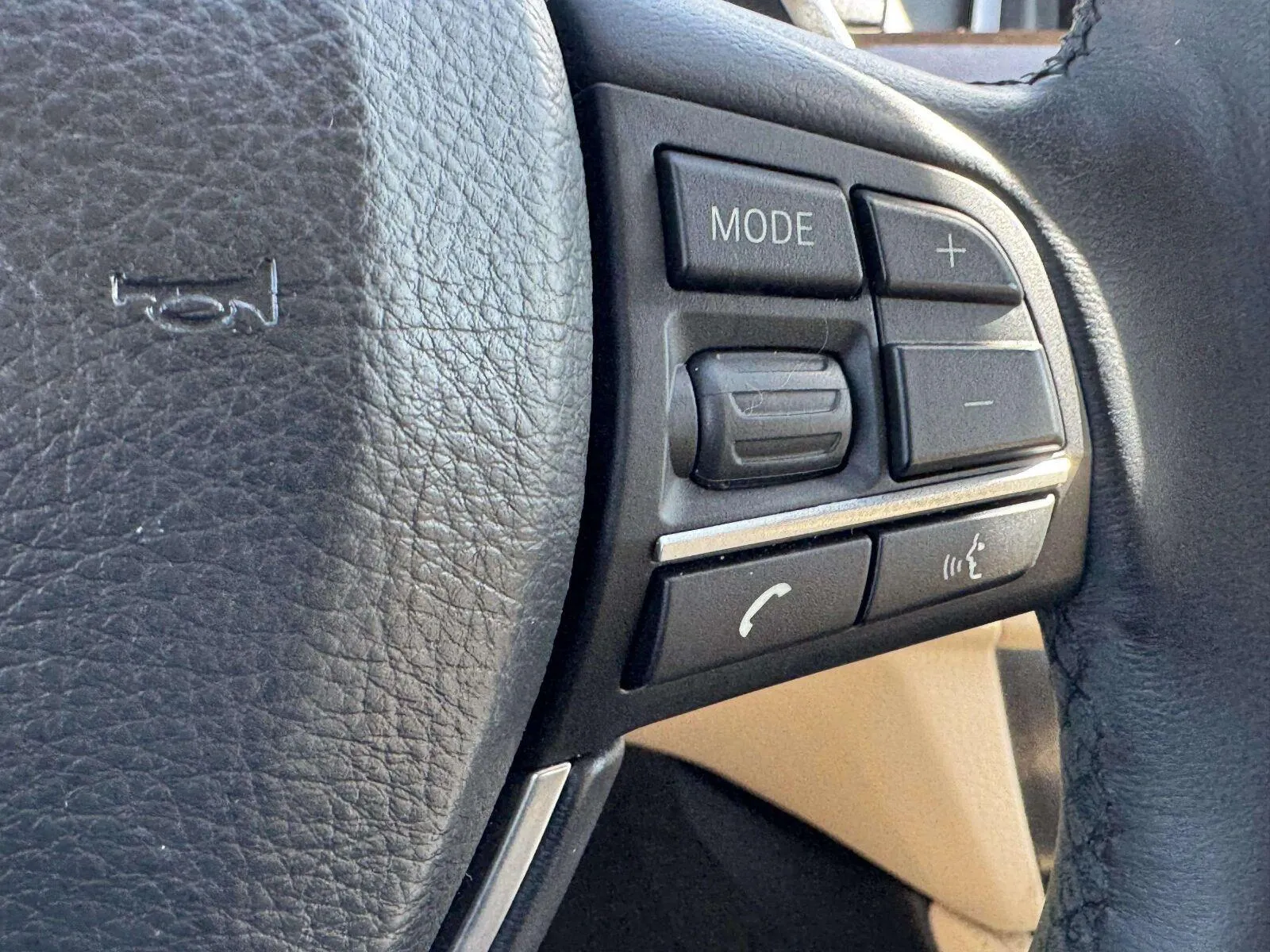 BMW 5 Series photo 24