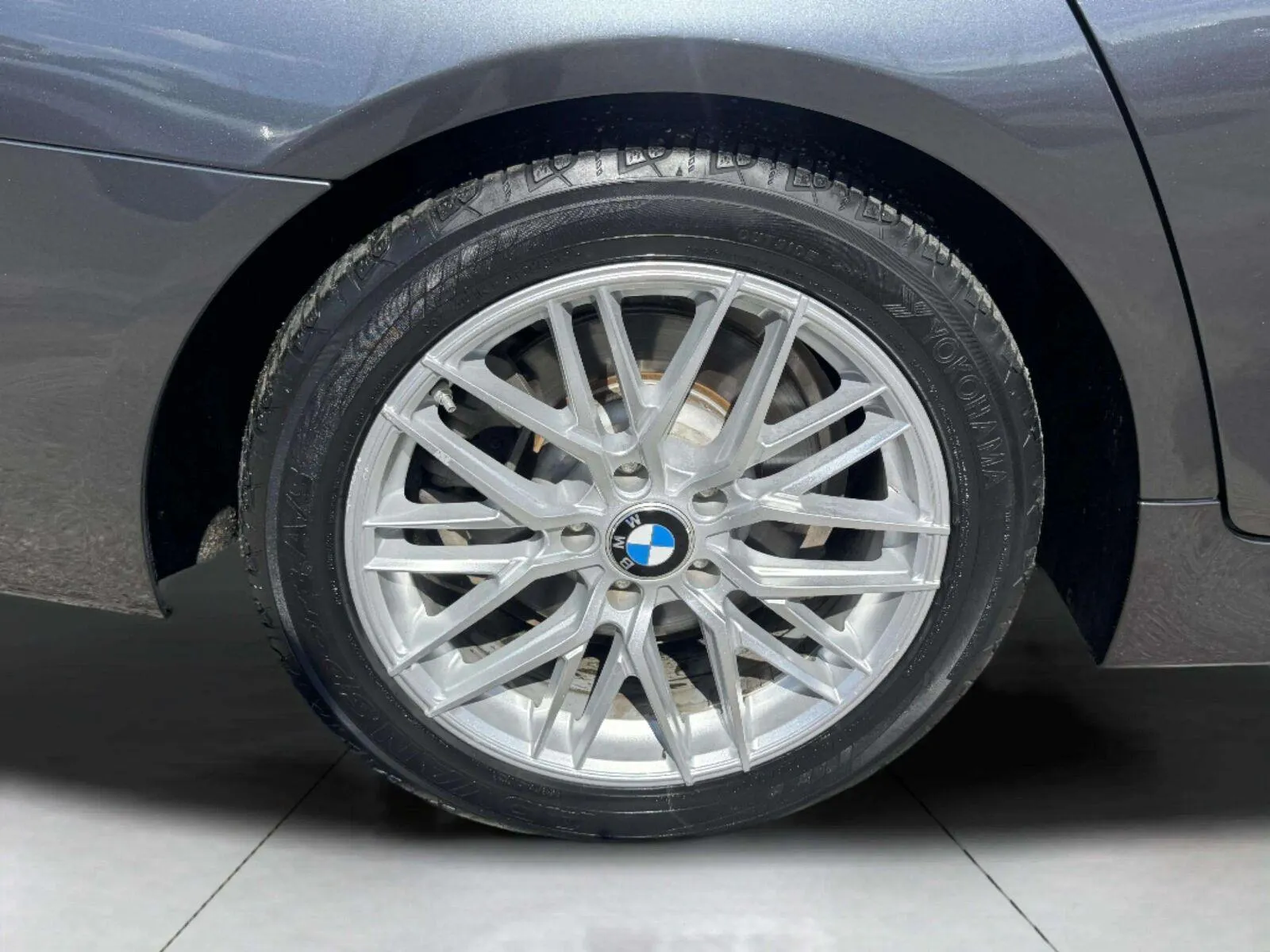 BMW 5 Series photo 48