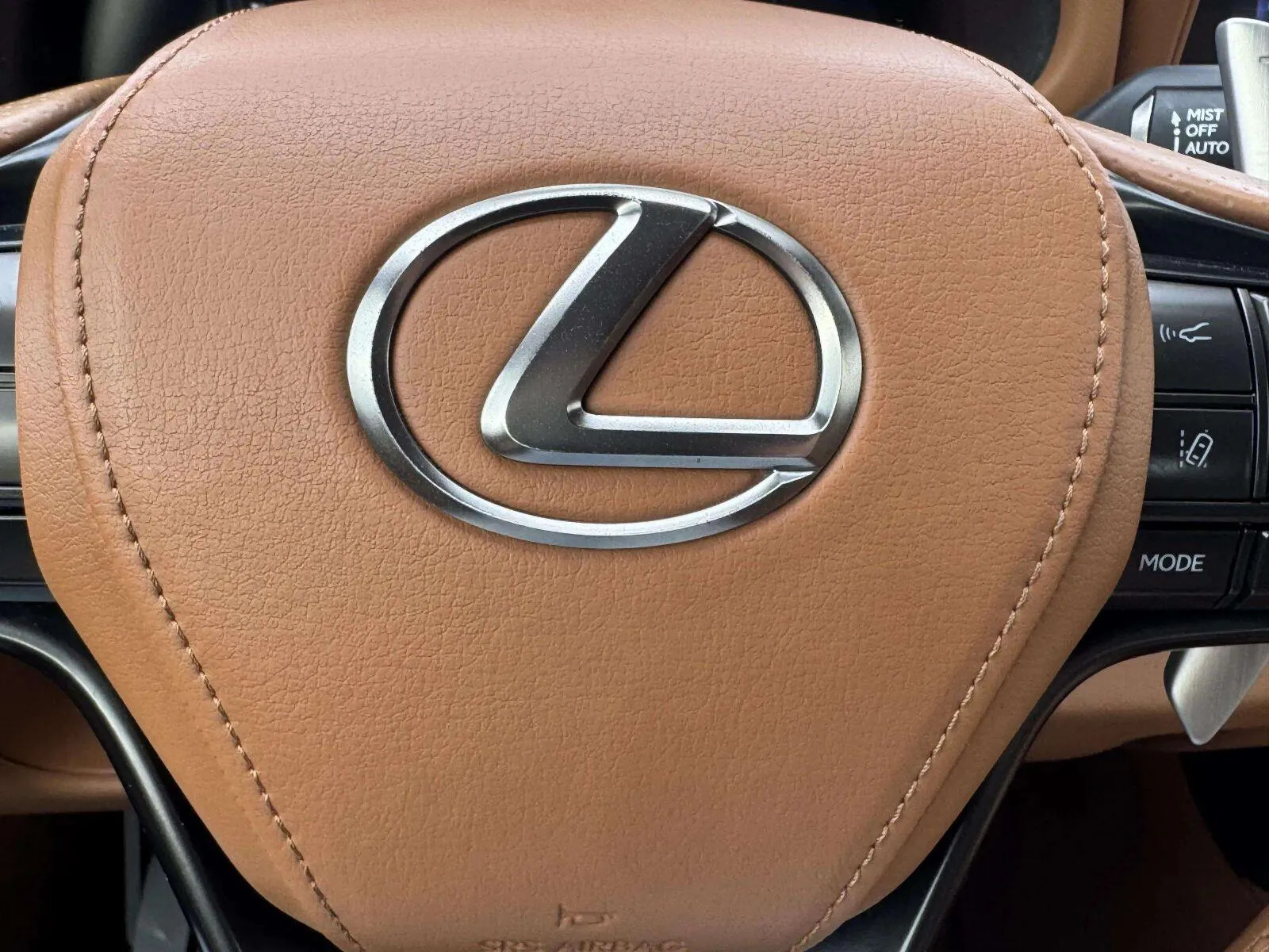 Lexus LC photo 25