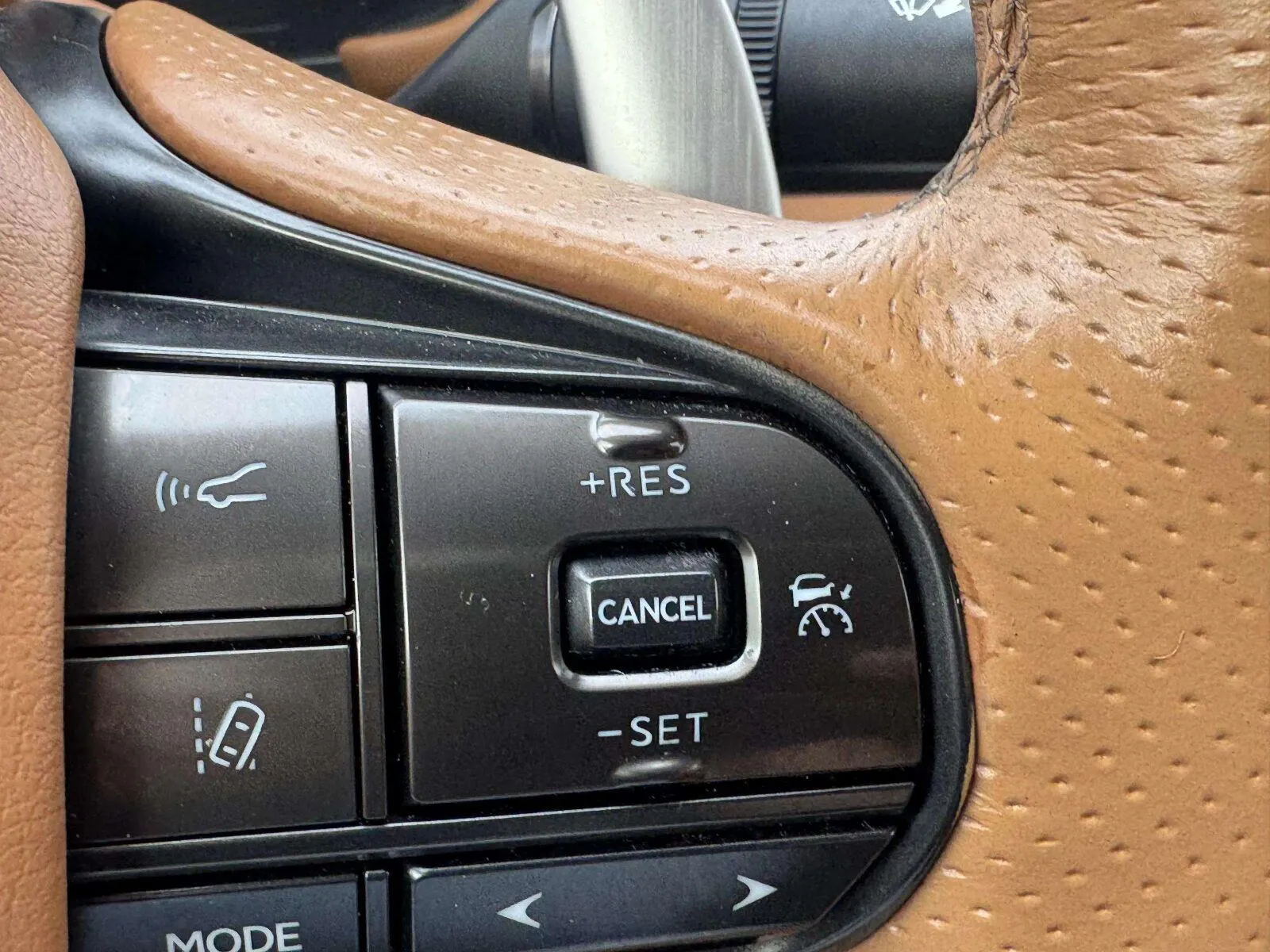 Lexus LC photo 26