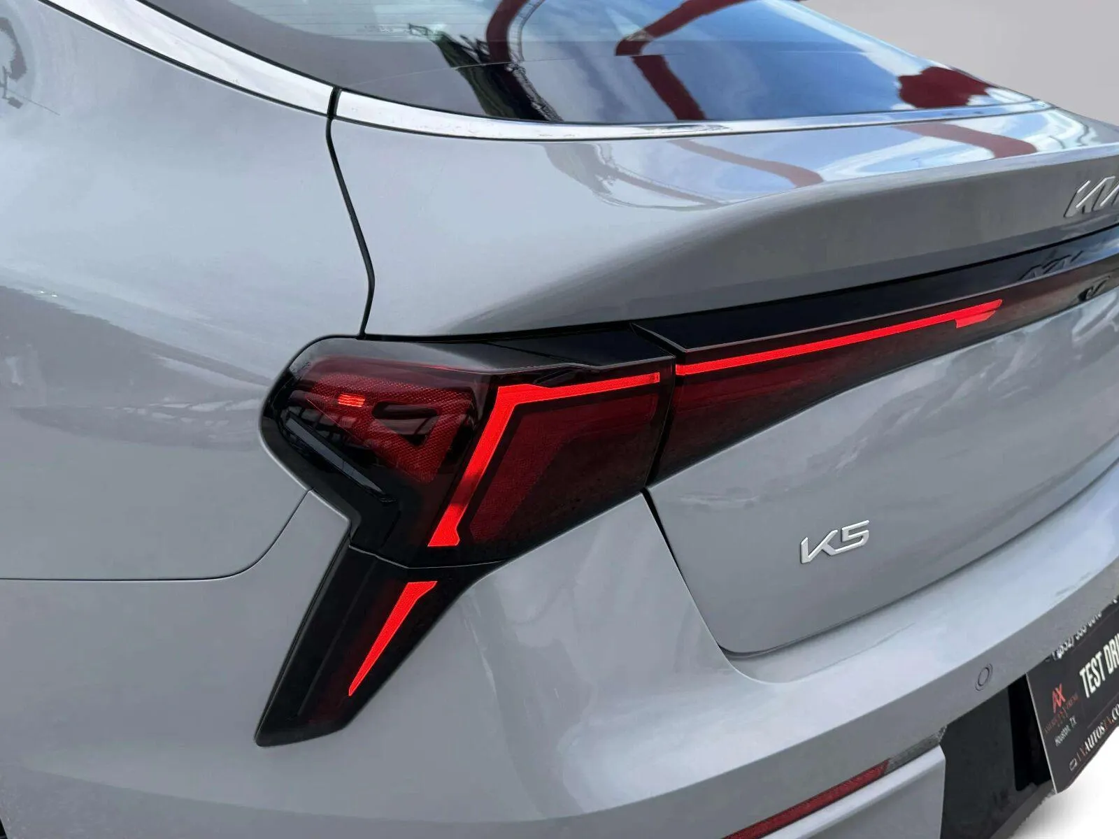 Kia K5 photo 14