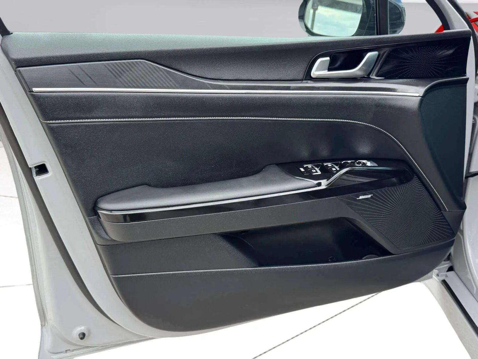 Kia K5 photo 18
