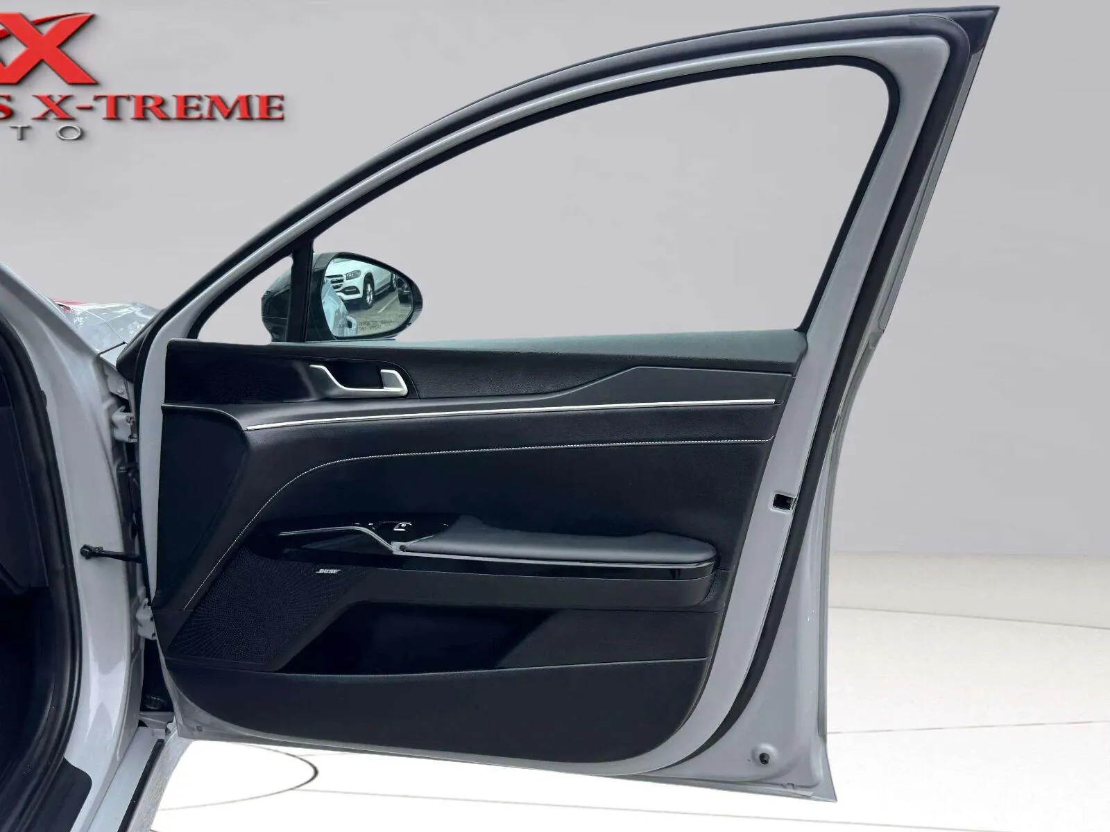 Kia K5 photo 40