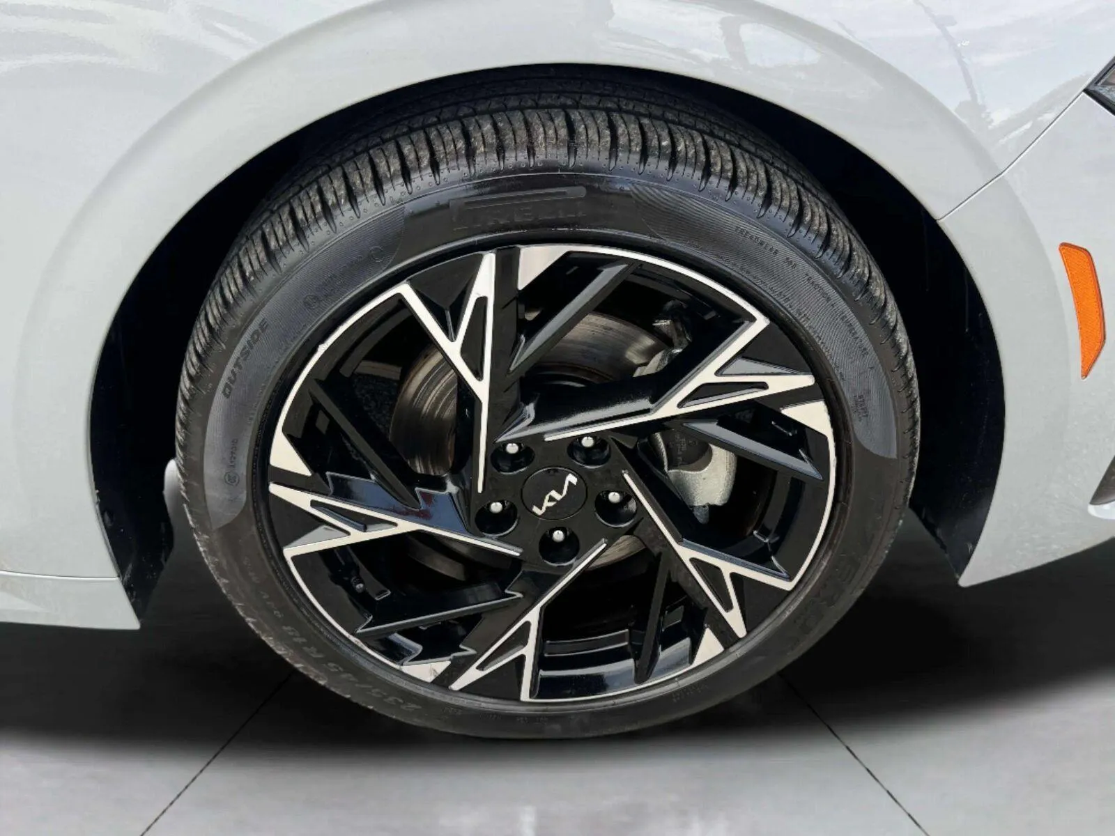 Kia K5 photo 48