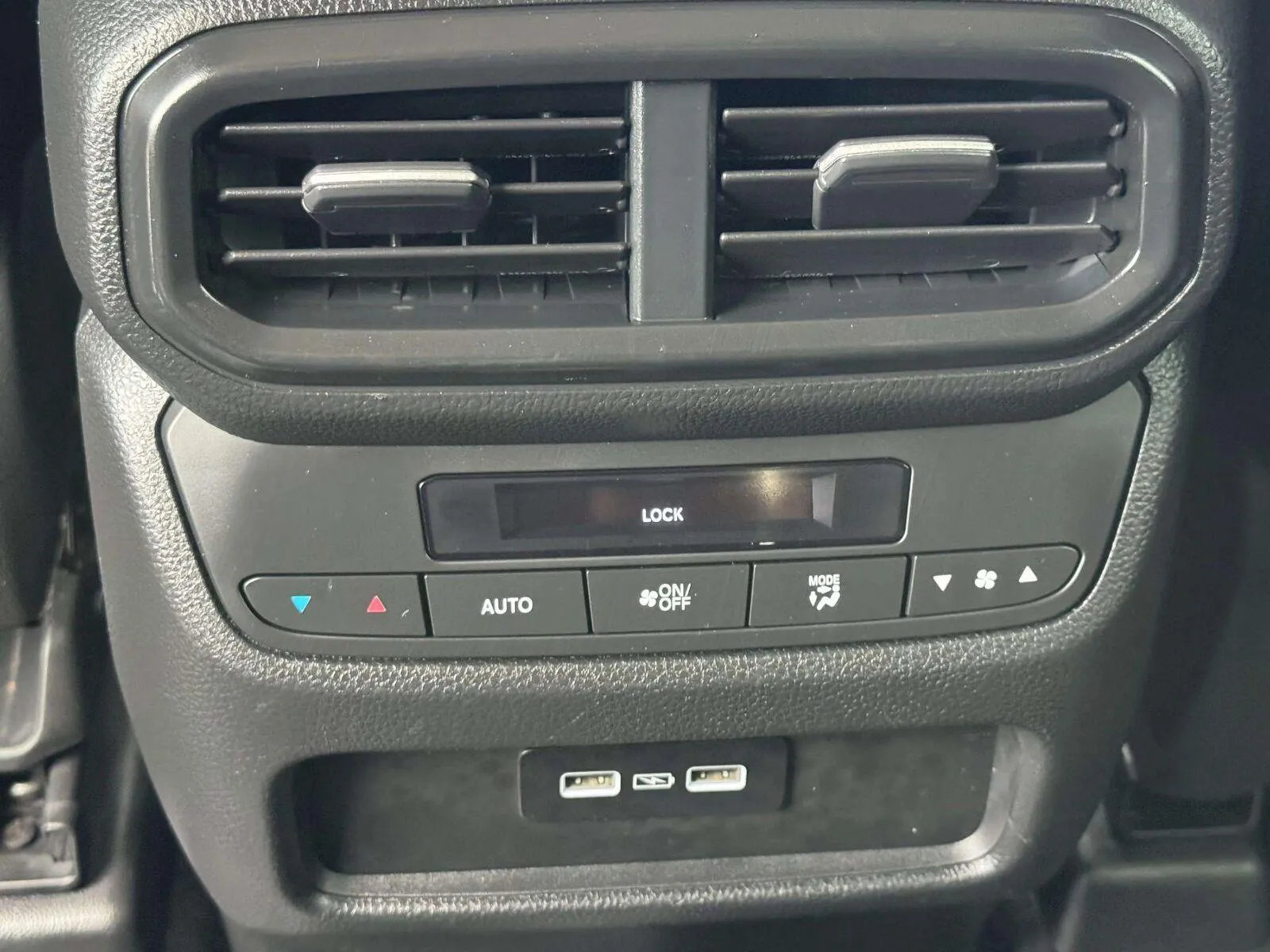 Honda Pilot photo 34