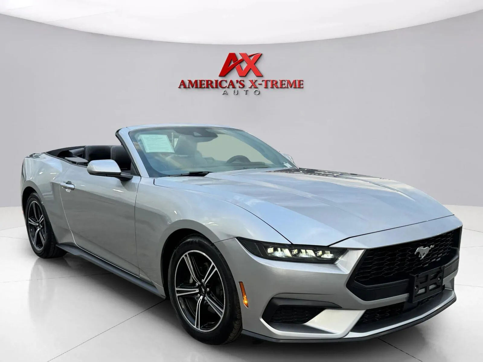 Ford Mustang photo 16