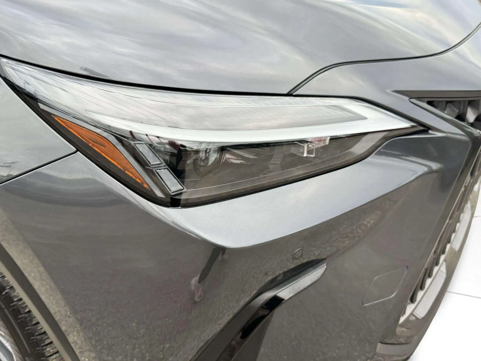Lexus NX photo 11