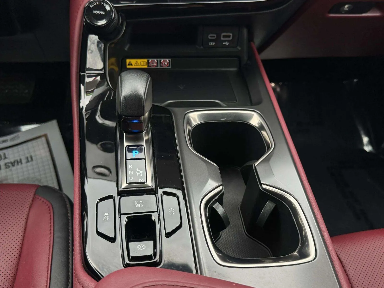 Lexus NX photo 29