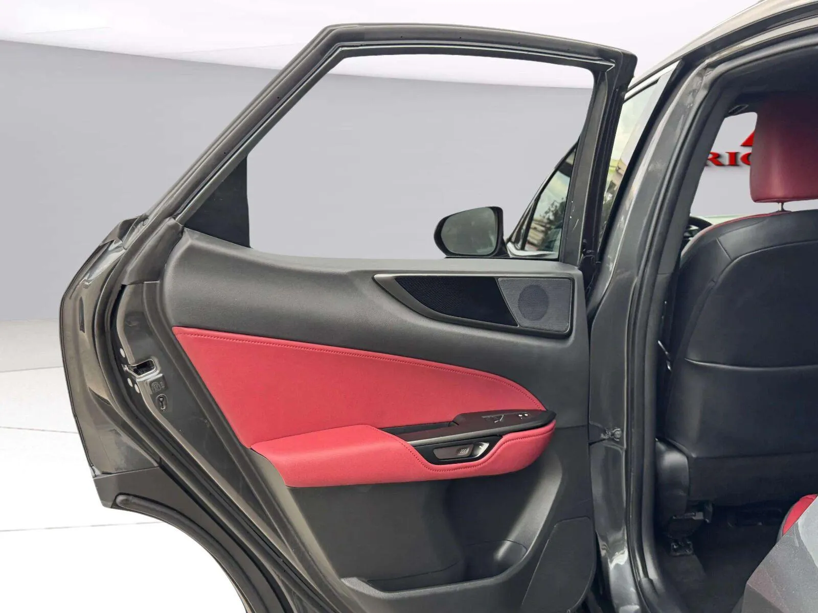 Lexus NX photo 31