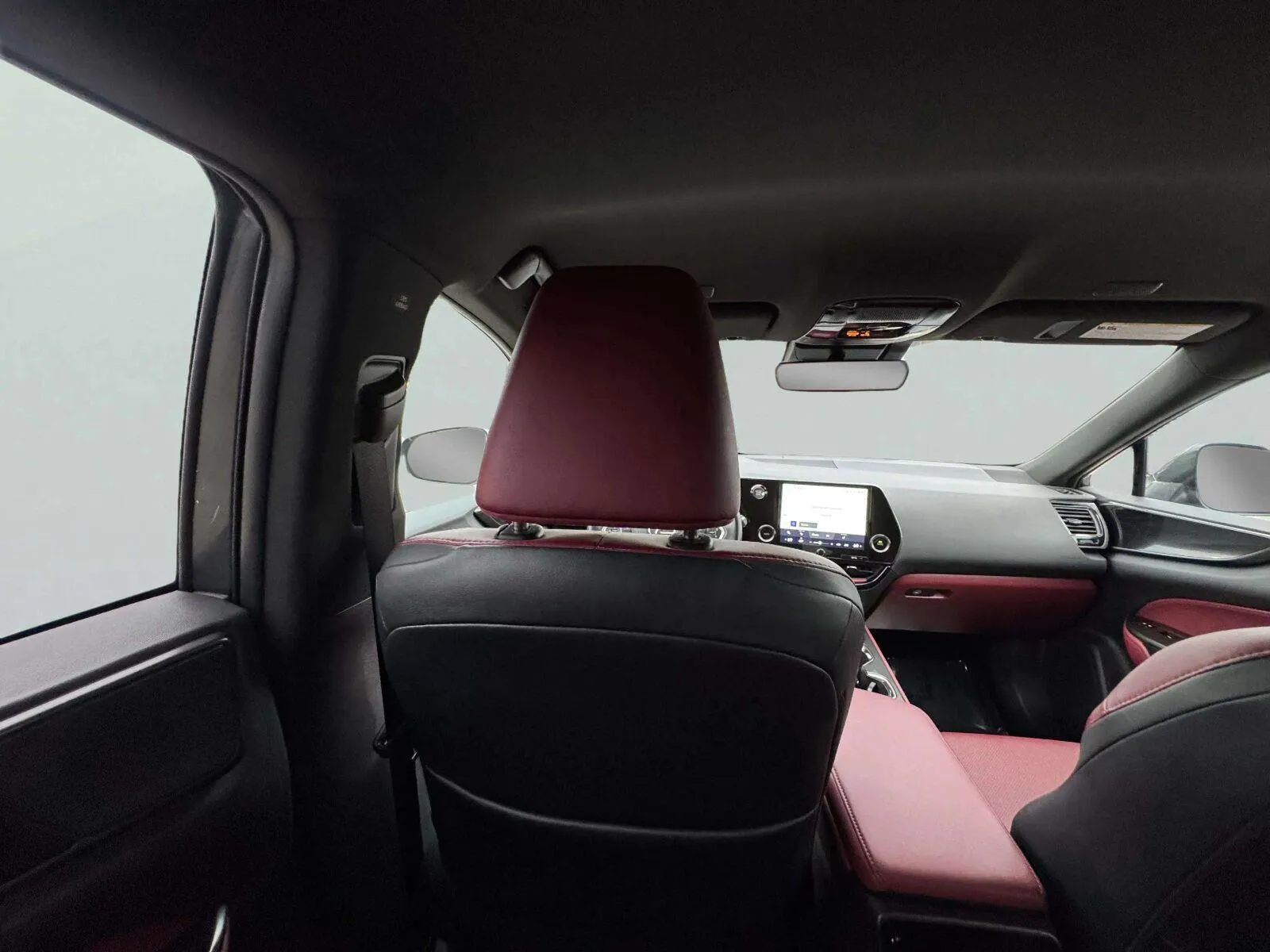 Lexus NX photo 40
