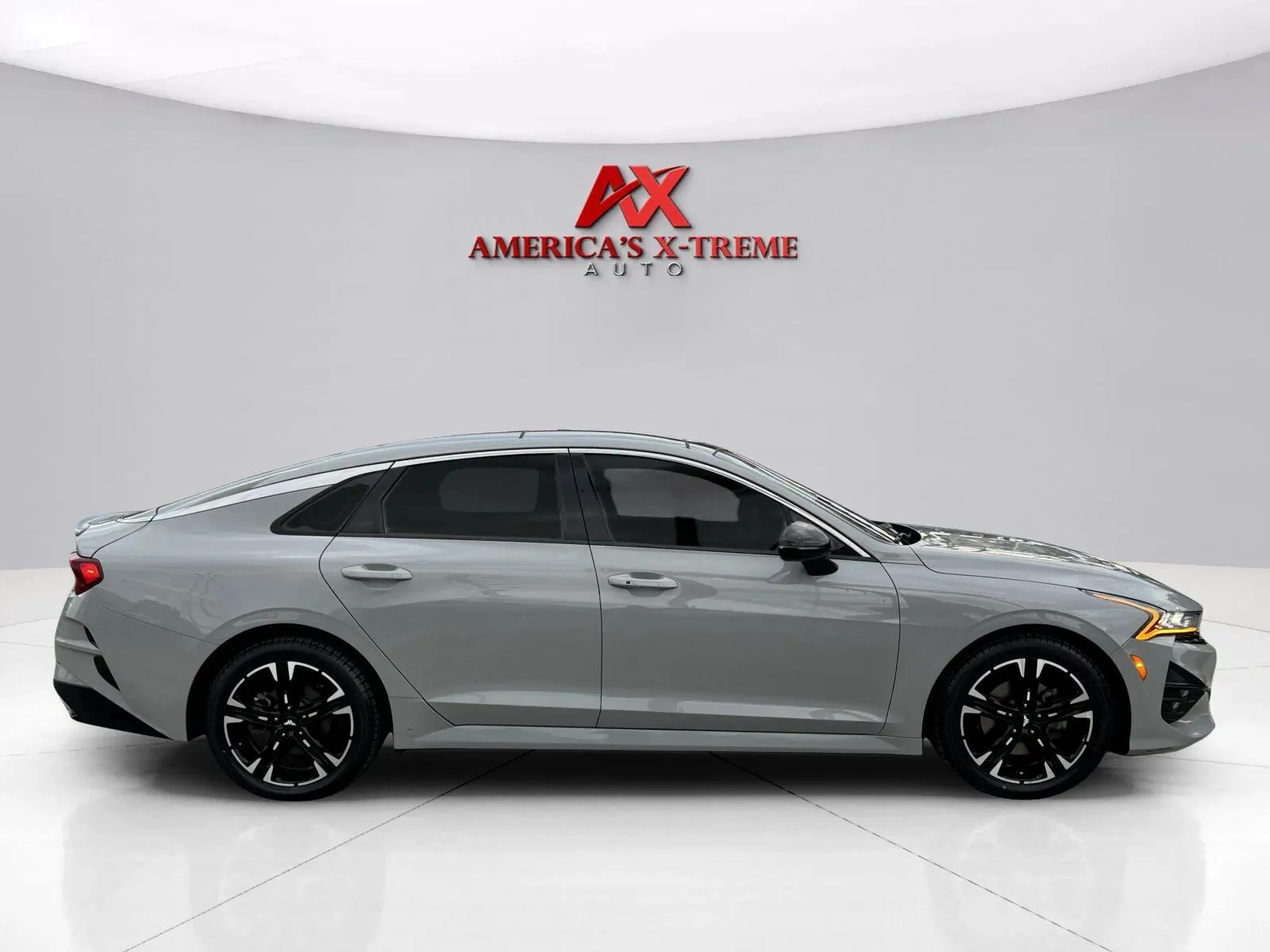 Kia K5 photo 7