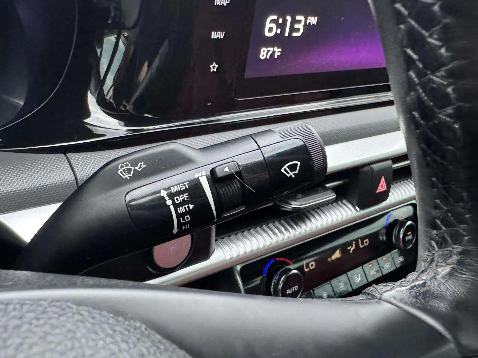 Kia K5 photo 22