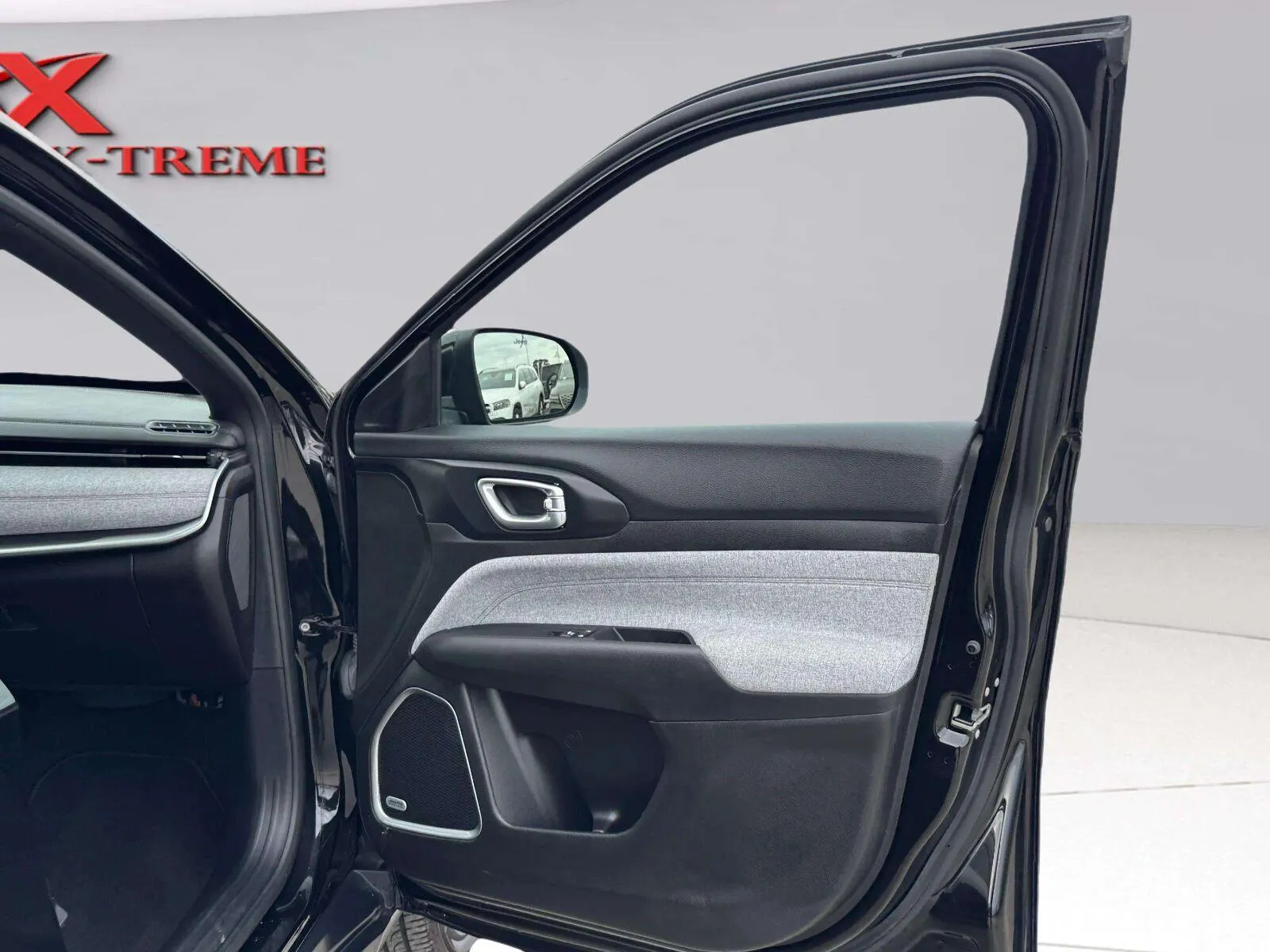 Jeep Compass photo 42