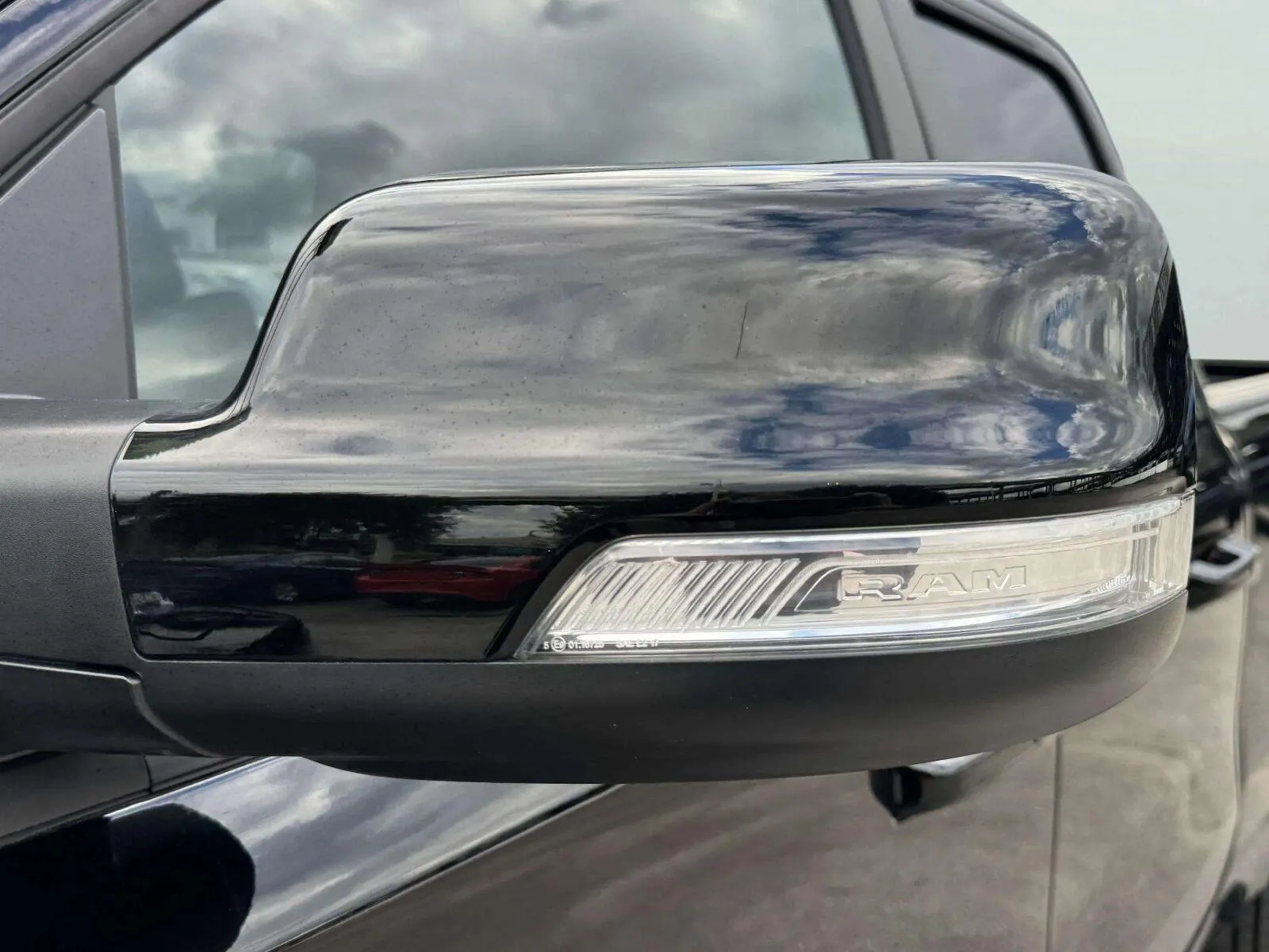 Ram 1500 photo 13