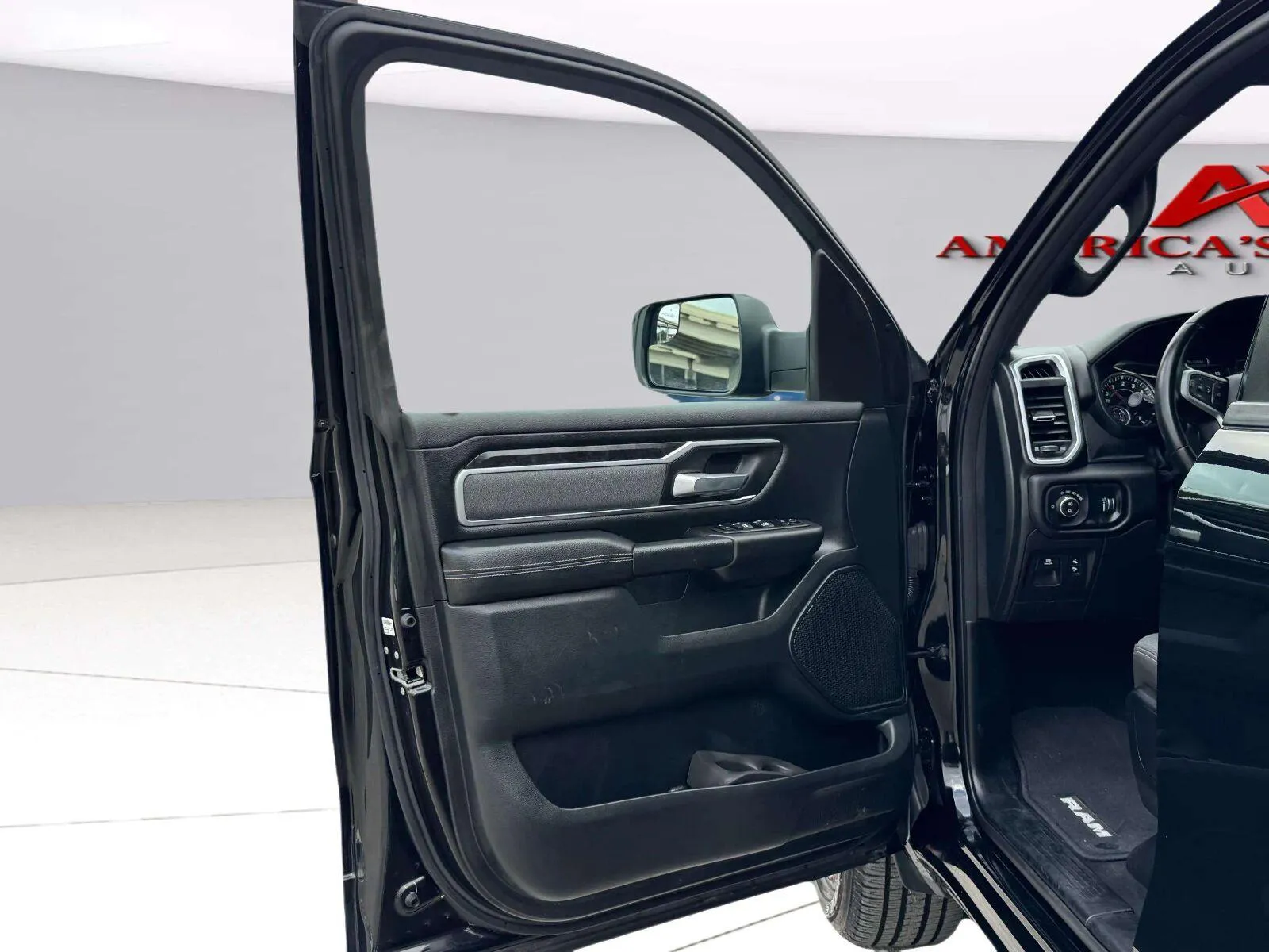 Ram 1500 photo 17