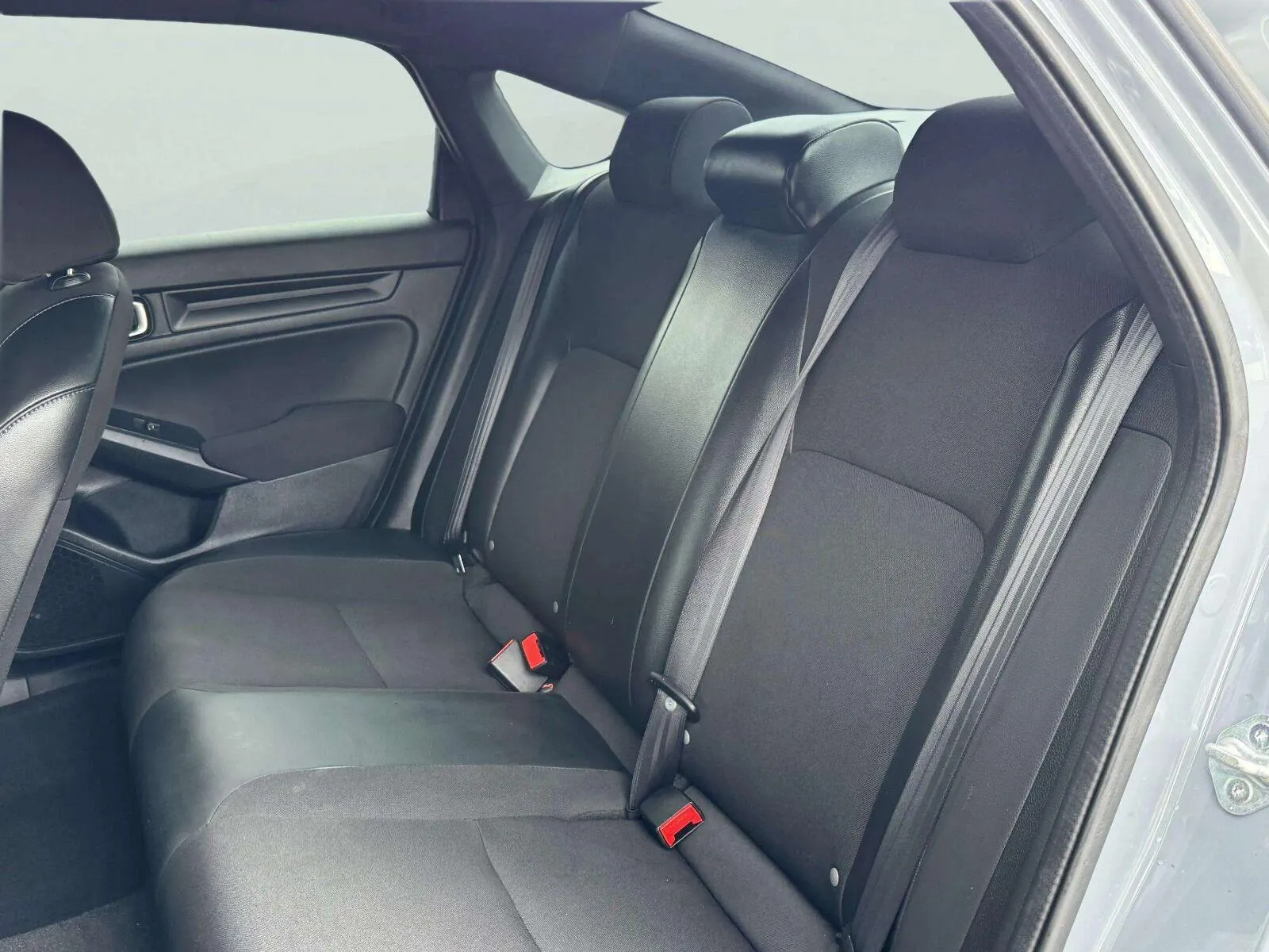 Honda Civic photo 30