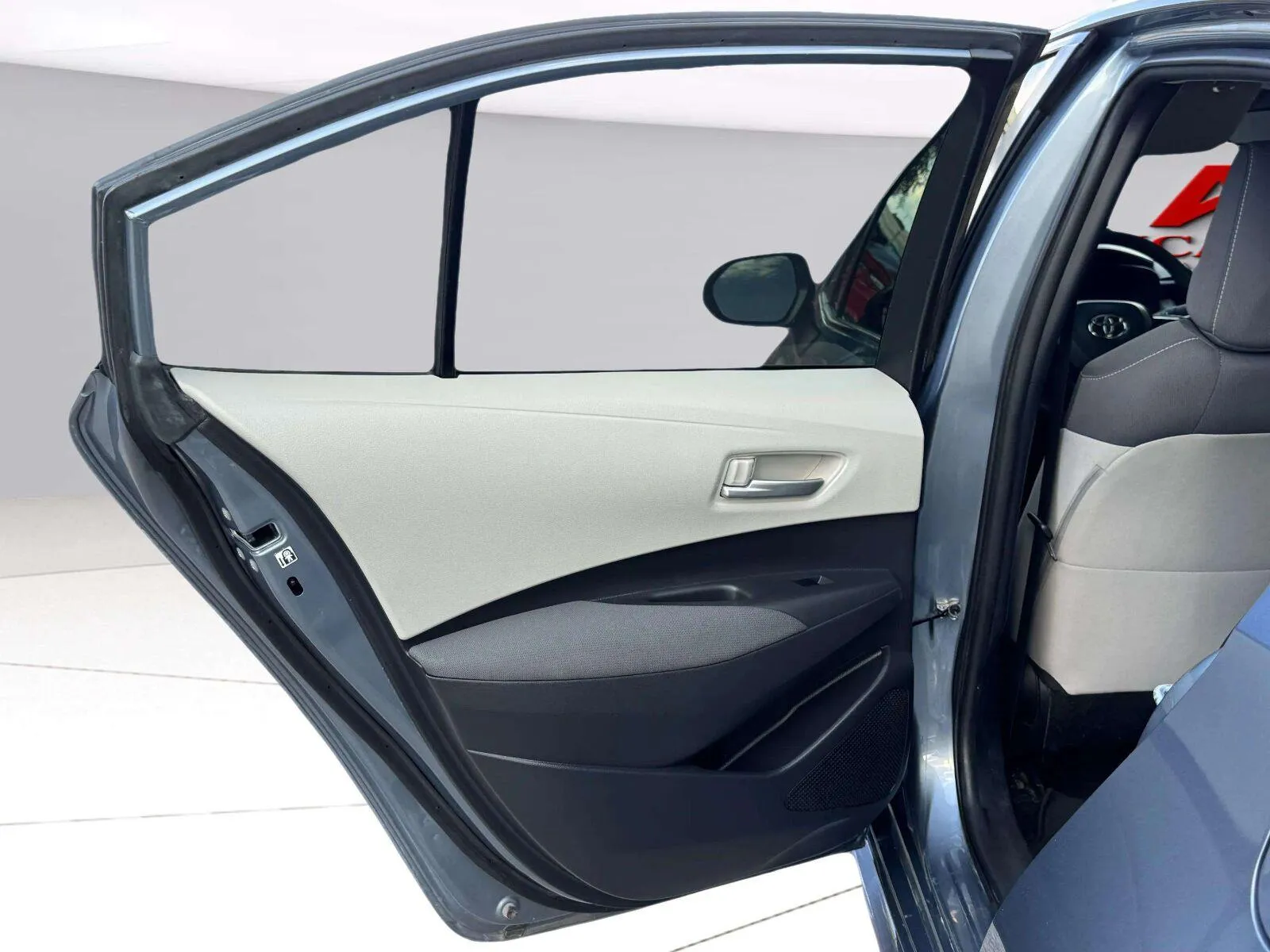 Toyota Corolla photo 30