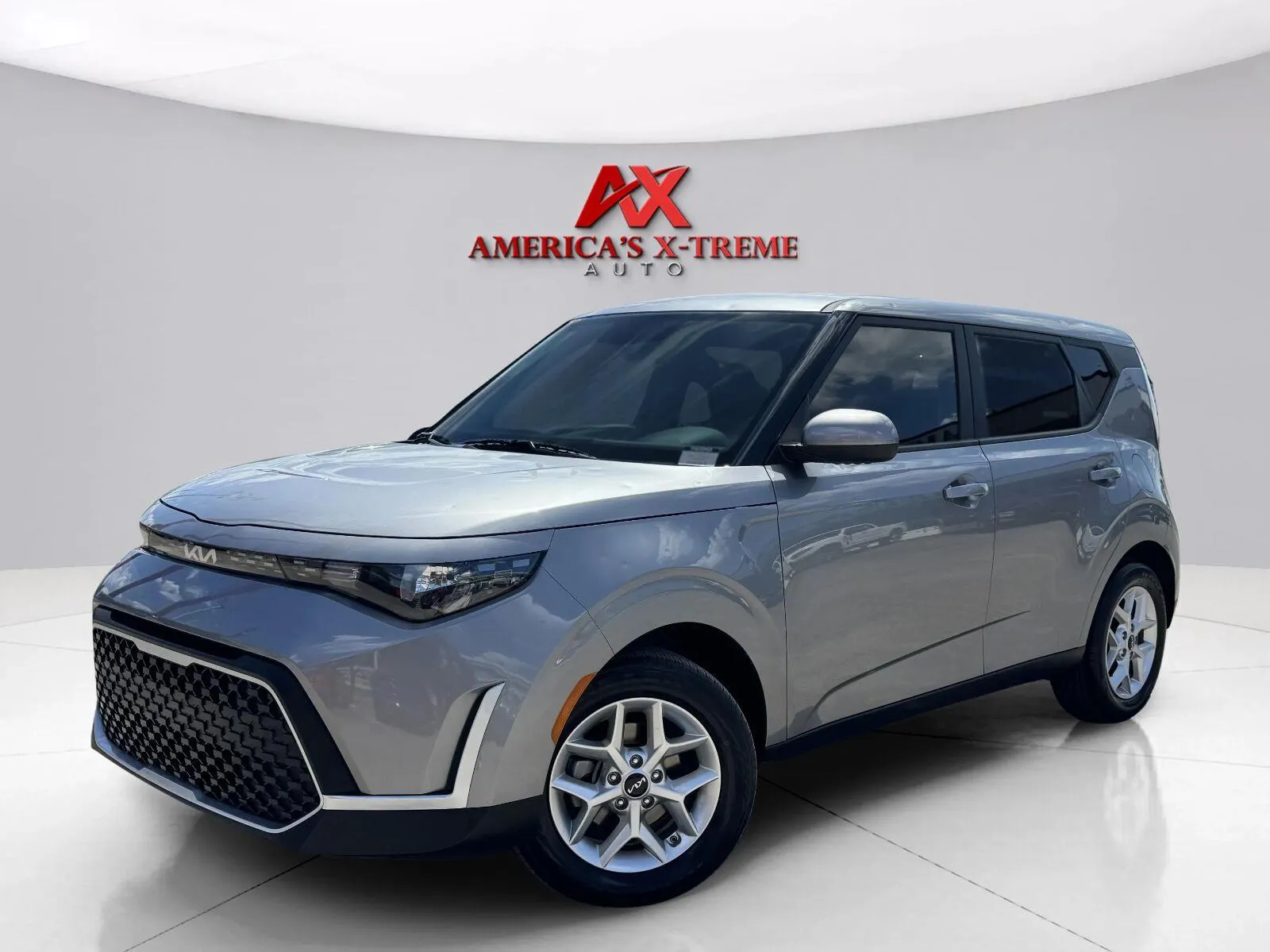 Gray 2025 Kia Soul LX for sale in Houston, TX