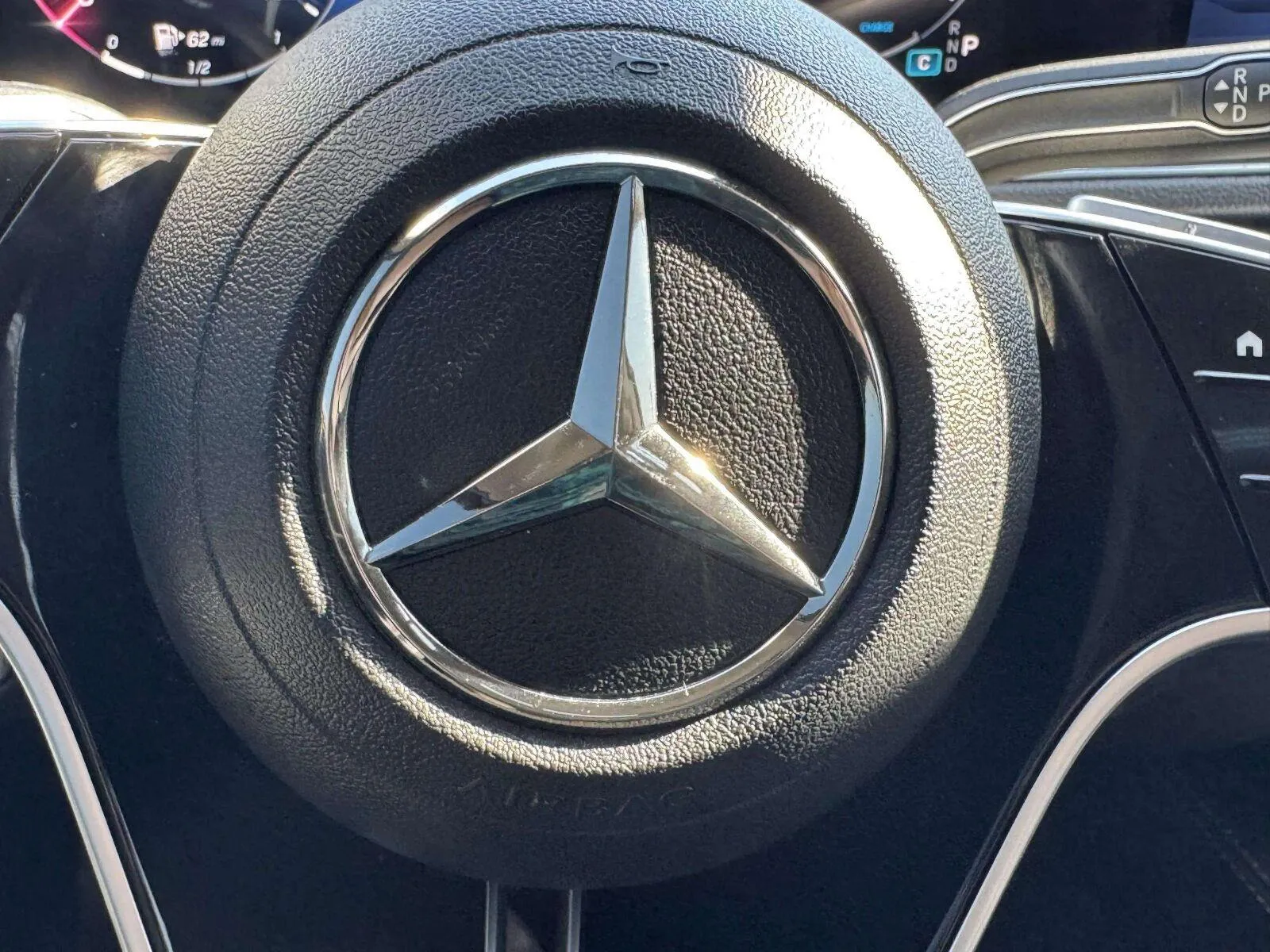 Mercedes-Benz GLE photo 20