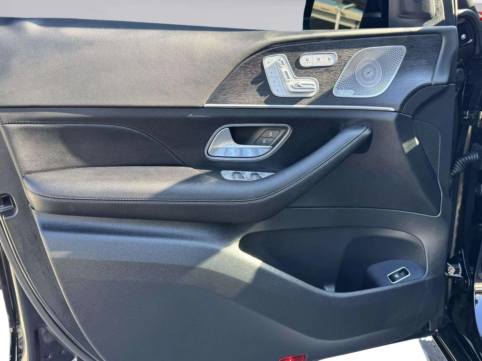 Mercedes-Benz GLE photo 28