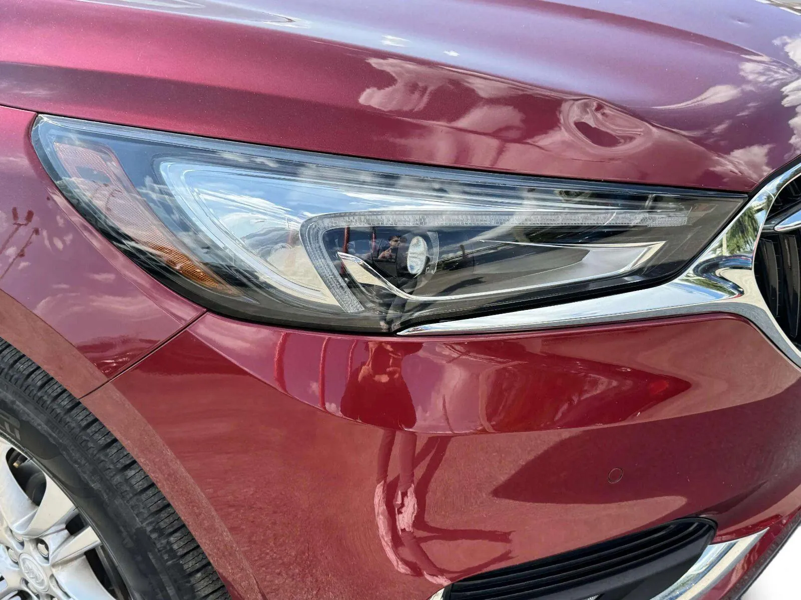 Buick Enclave photo 11