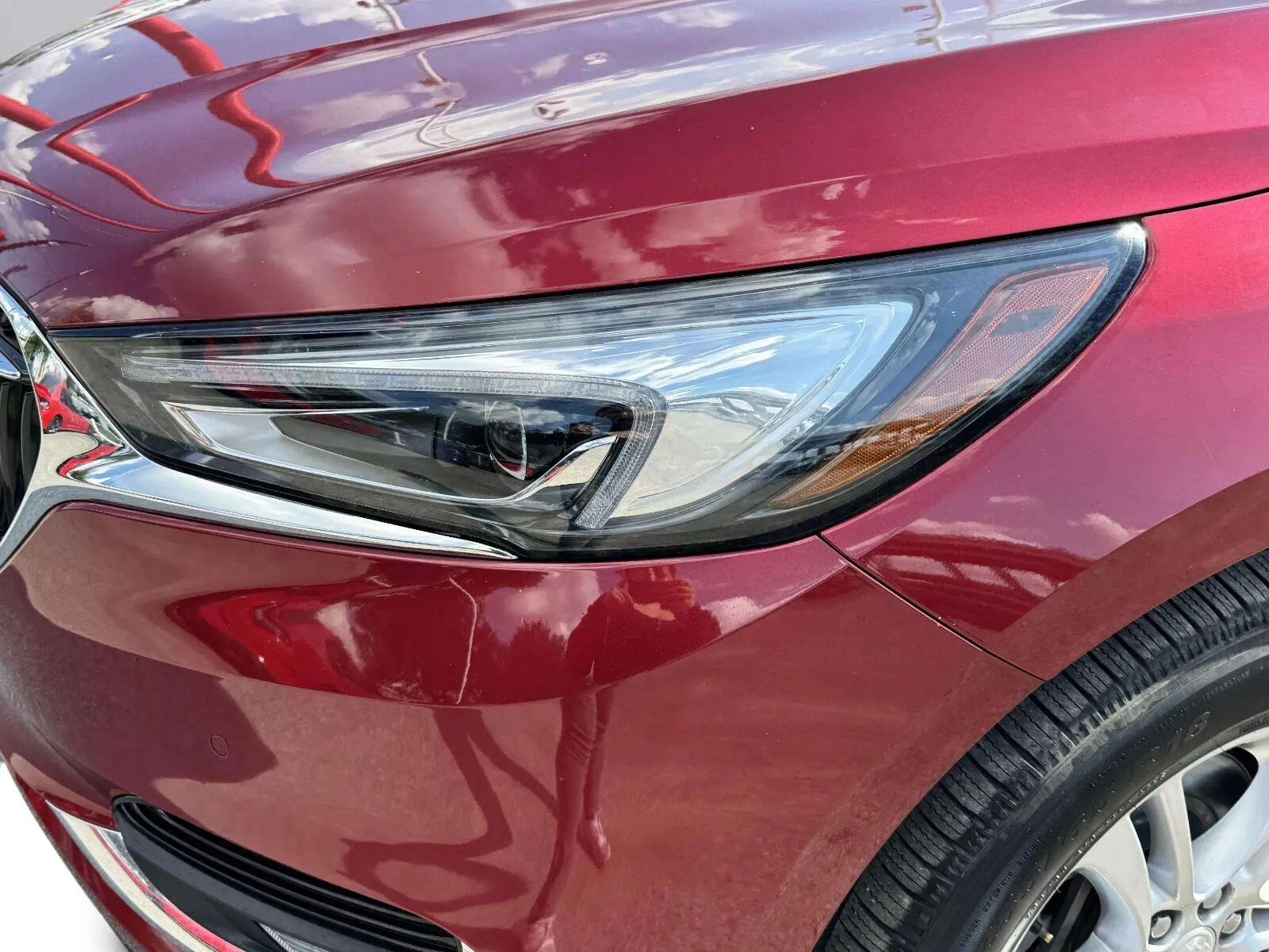 Buick Enclave photo 12