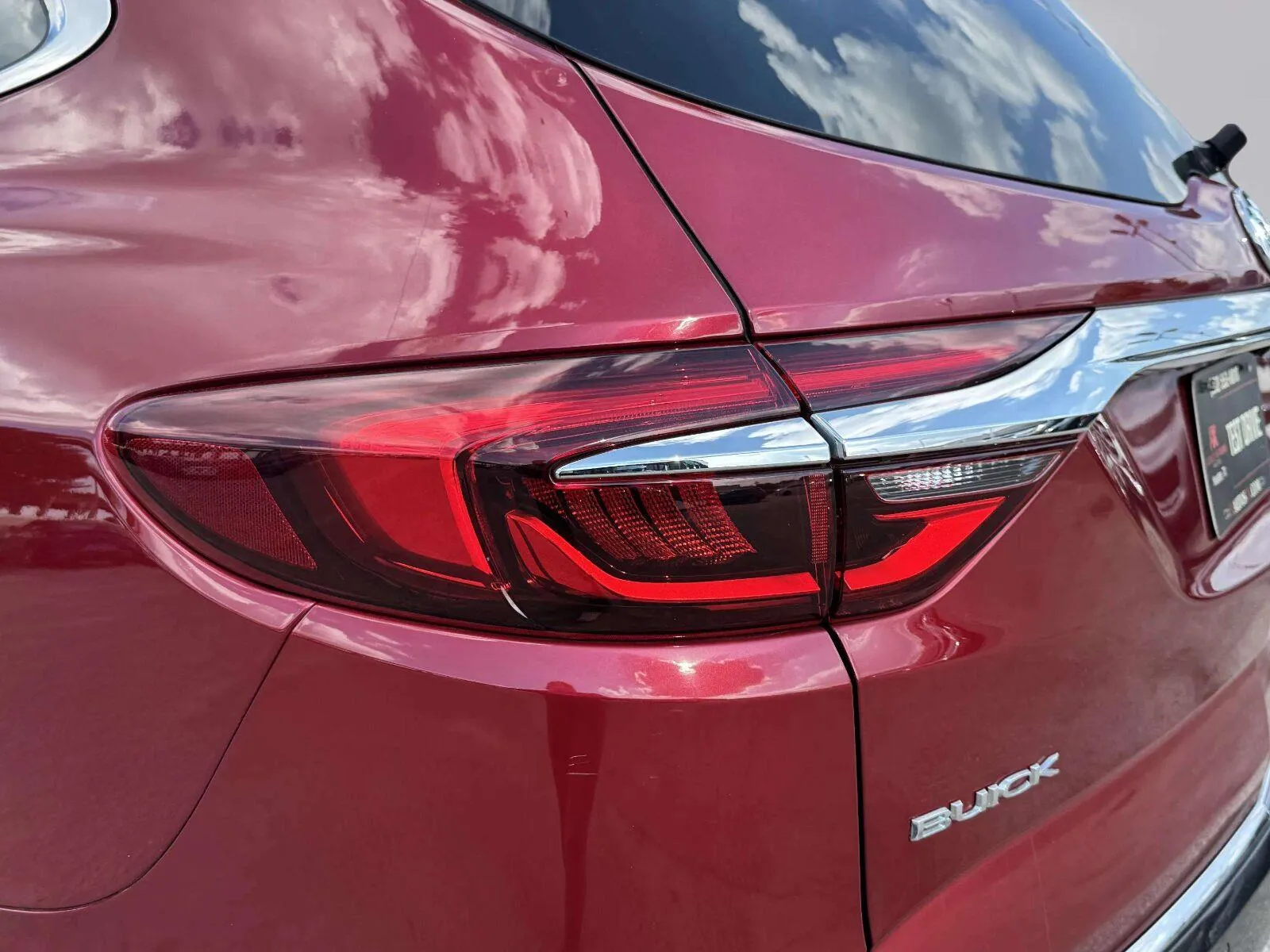 Buick Enclave photo 14
