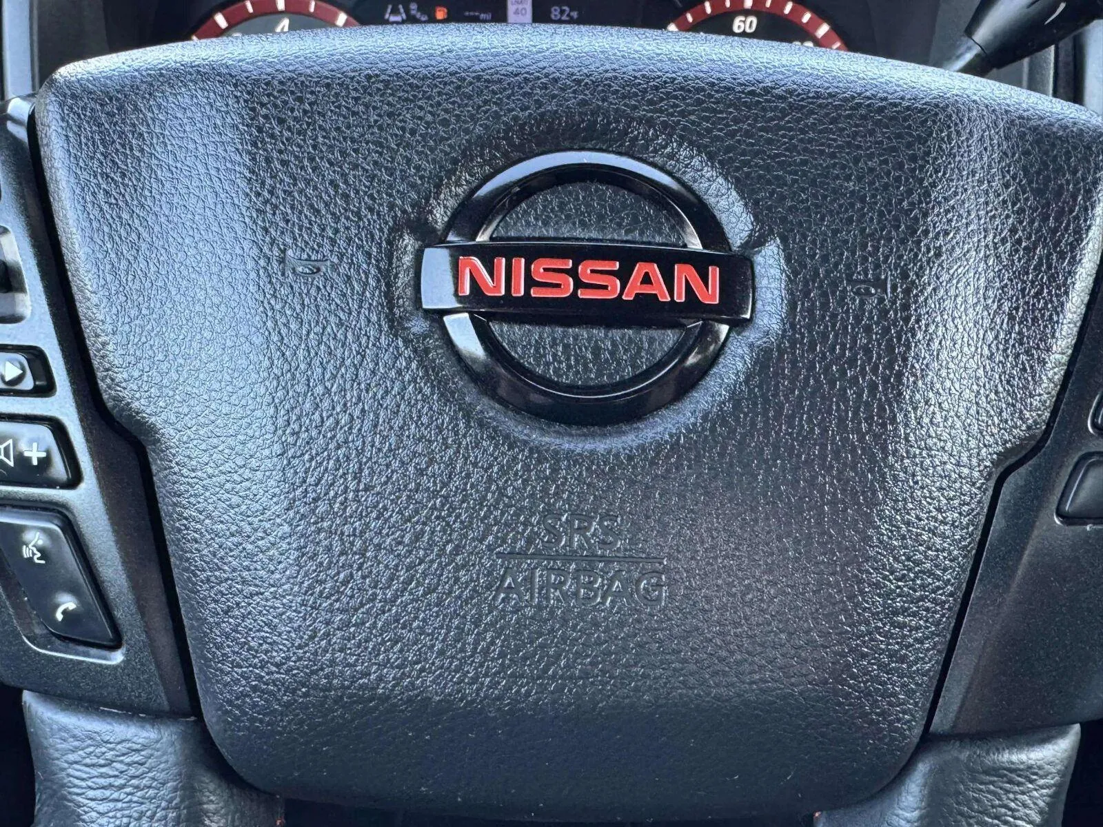 Nissan Titan photo 18