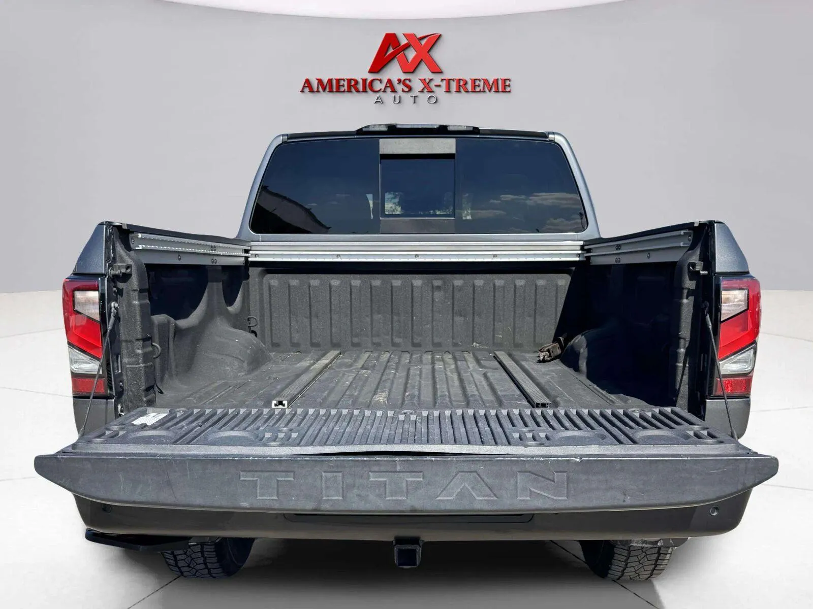 Nissan Titan photo 41
