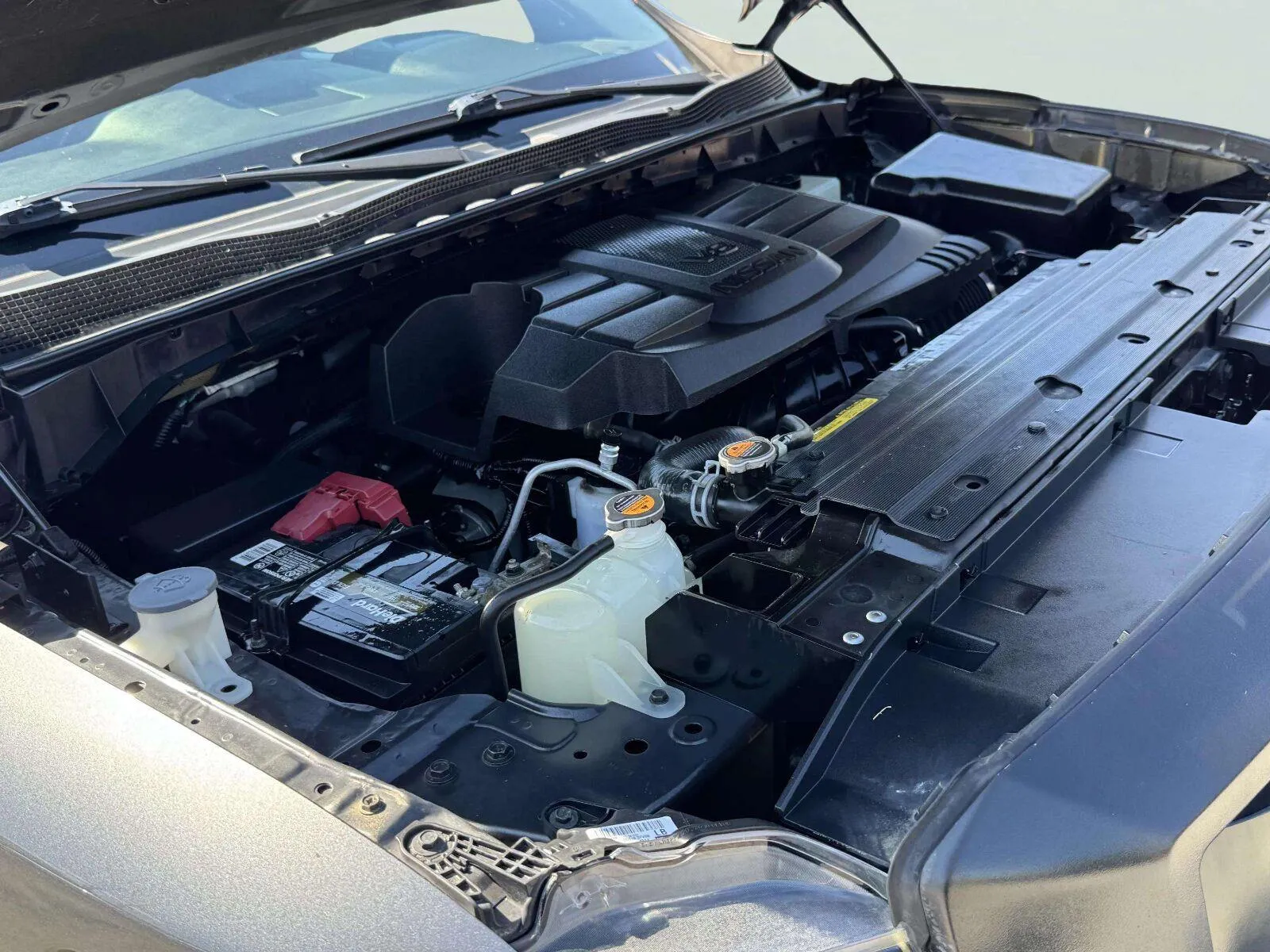Nissan Titan photo 42
