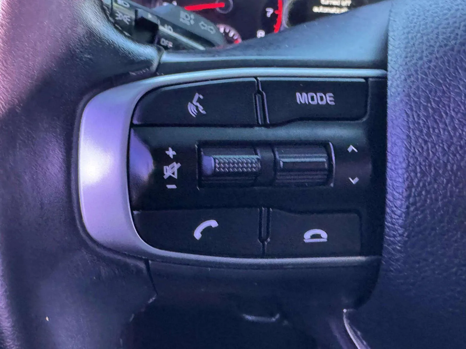 Kia K5 photo 17