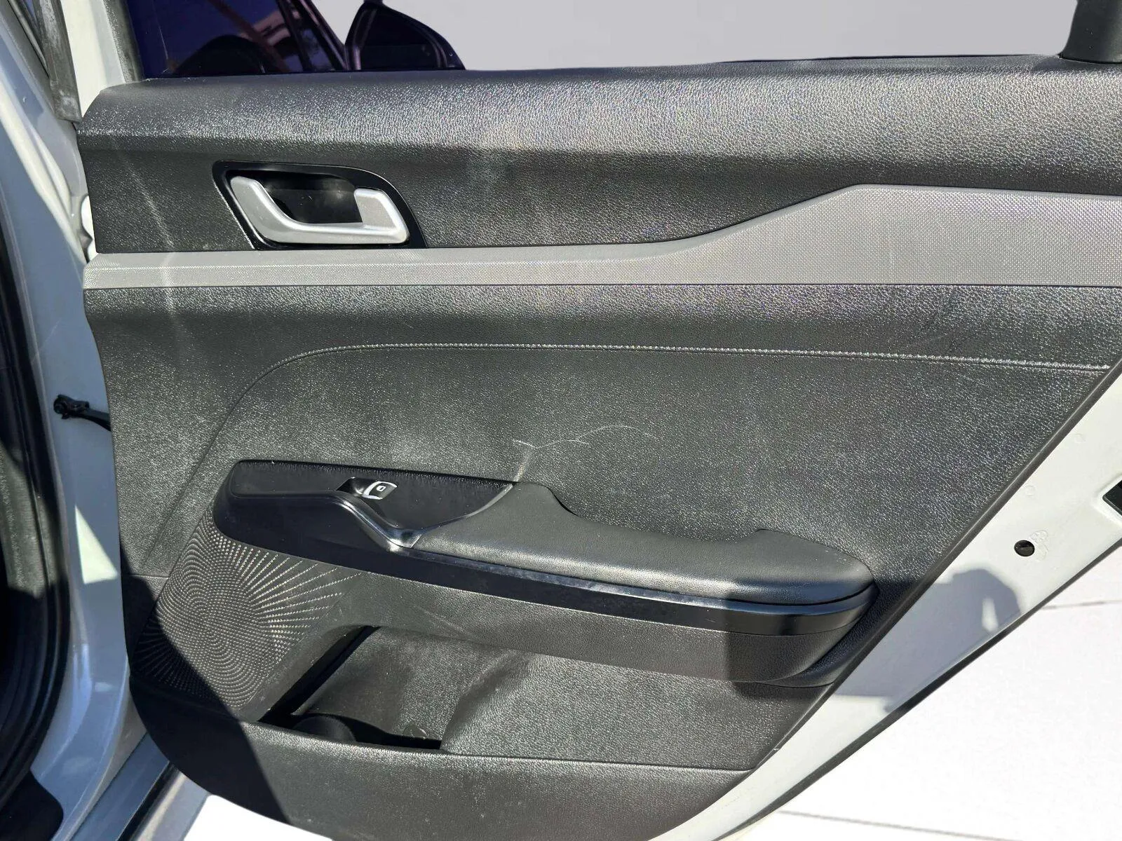 Kia K5 photo 30