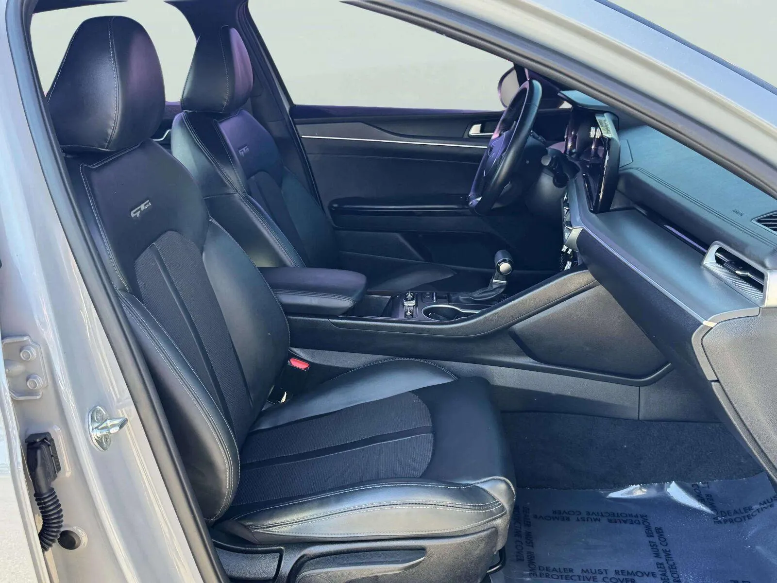 Kia K5 photo 36