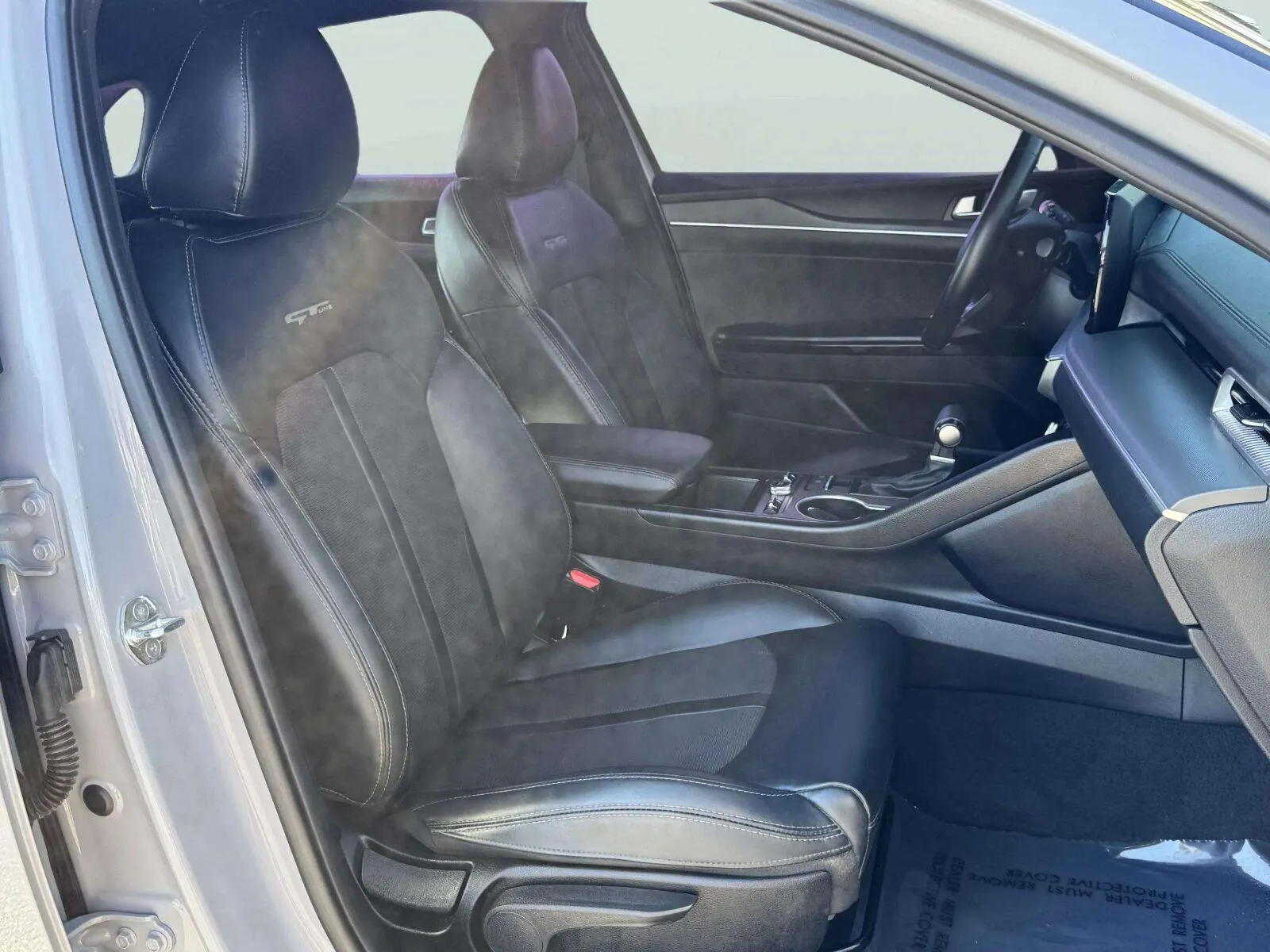 Kia K5 photo 39