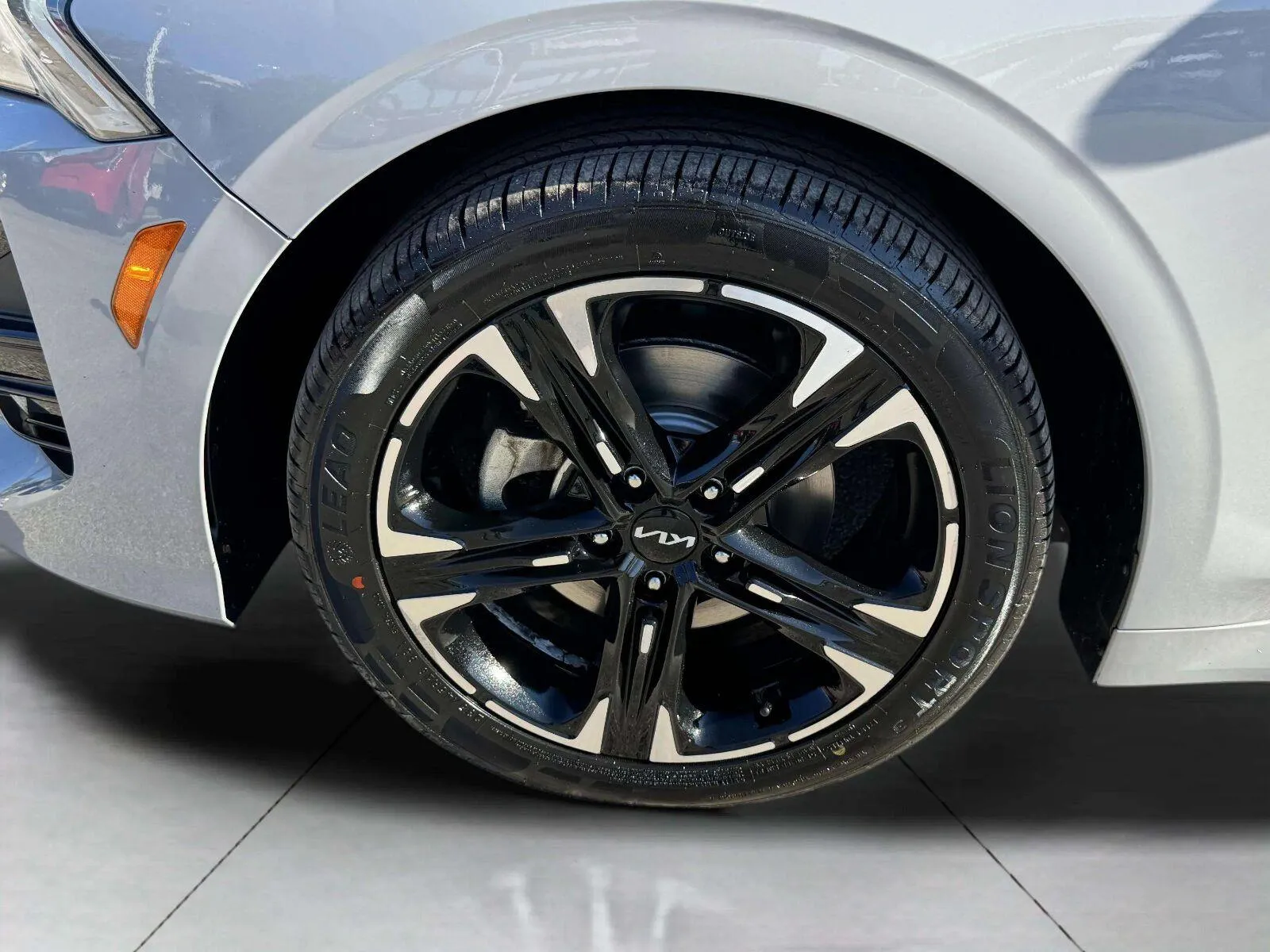 Kia K5 photo 52