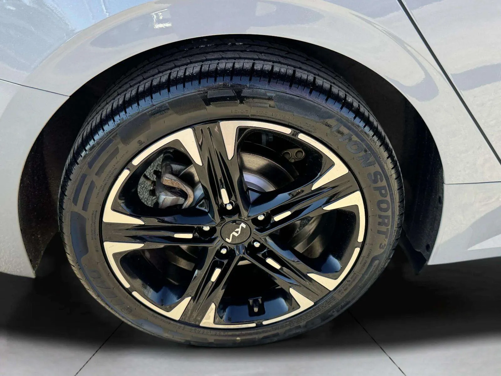 Kia K5 photo 54