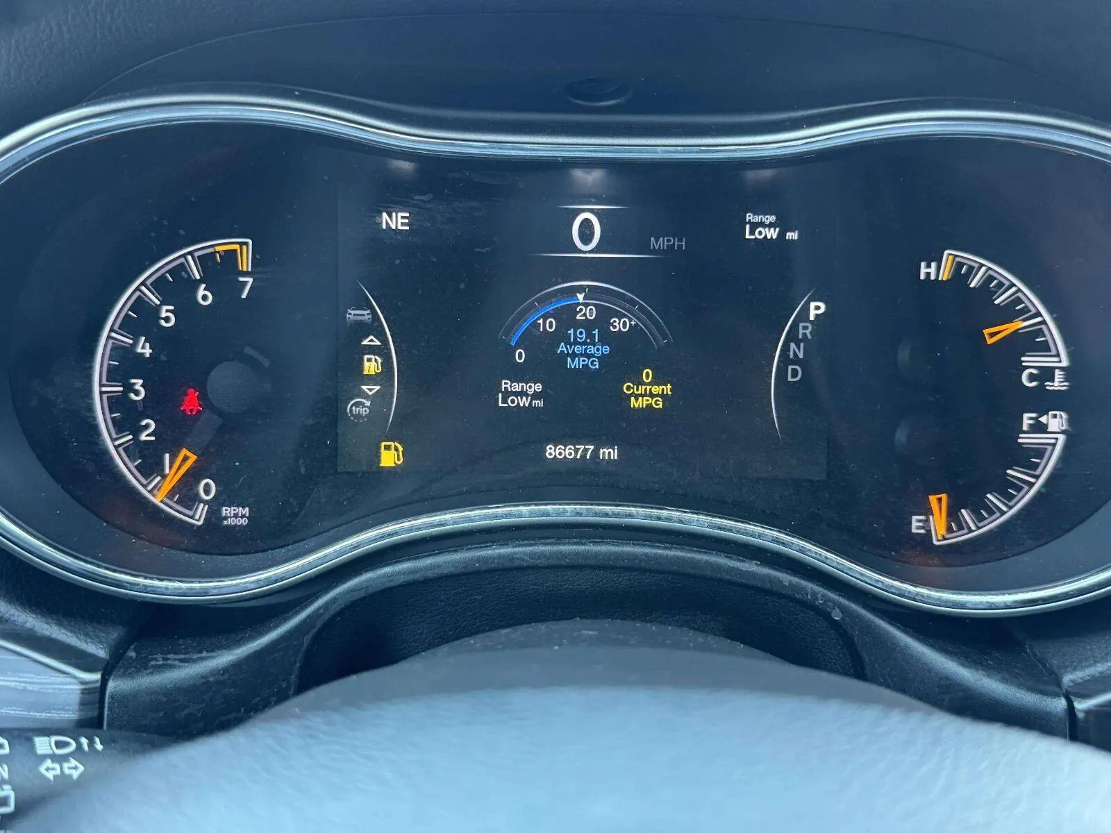 Jeep Grand Cherokee photo 14