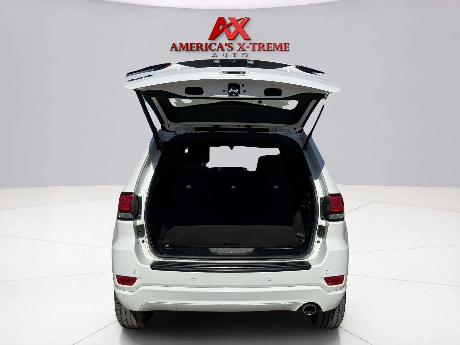 Jeep Grand Cherokee photo 41
